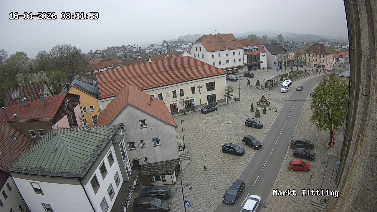 Archiv Foto Webcam Marktplatz in Tittling
