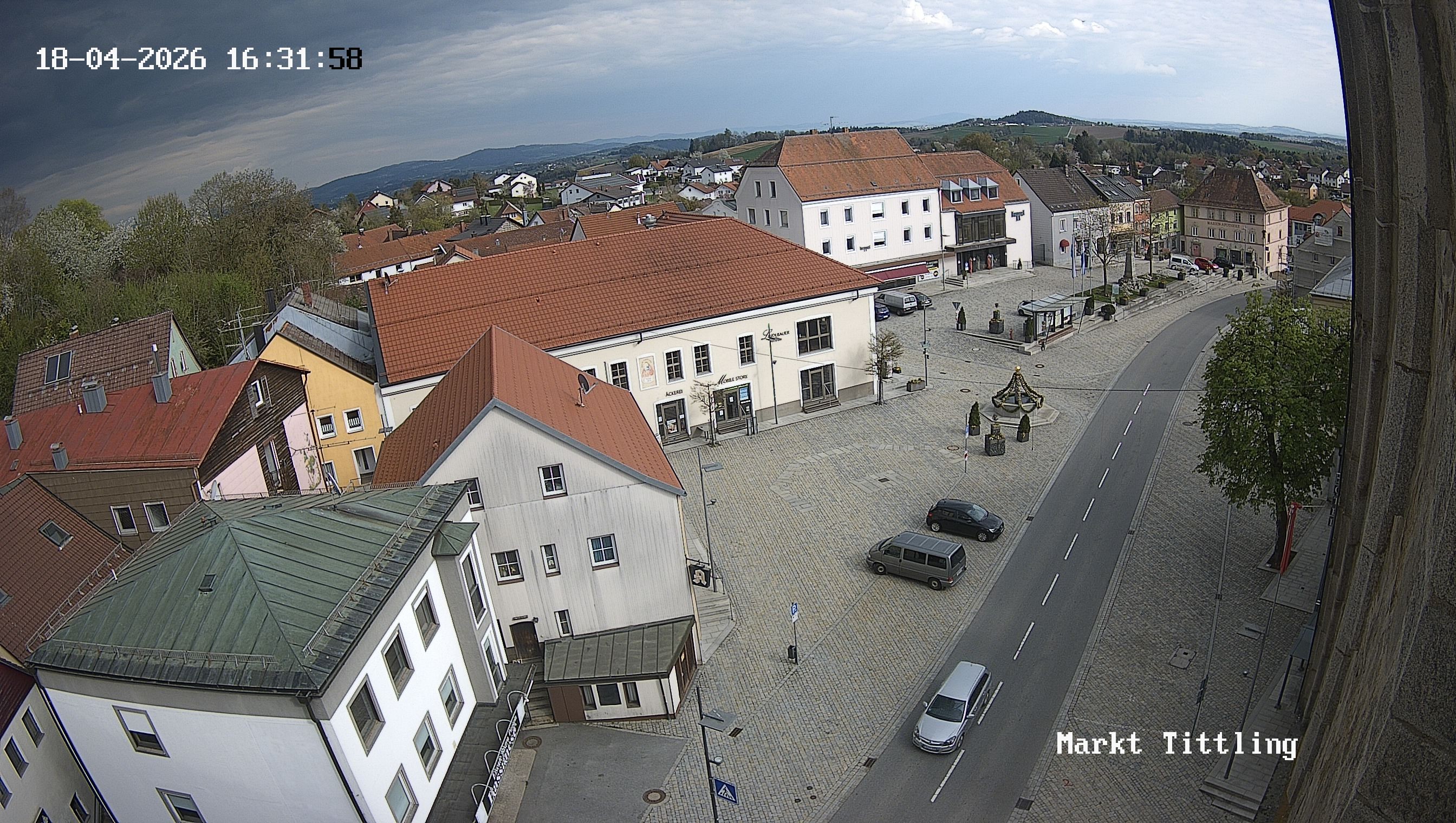 Archiv Foto Webcam Marktplatz in Tittling