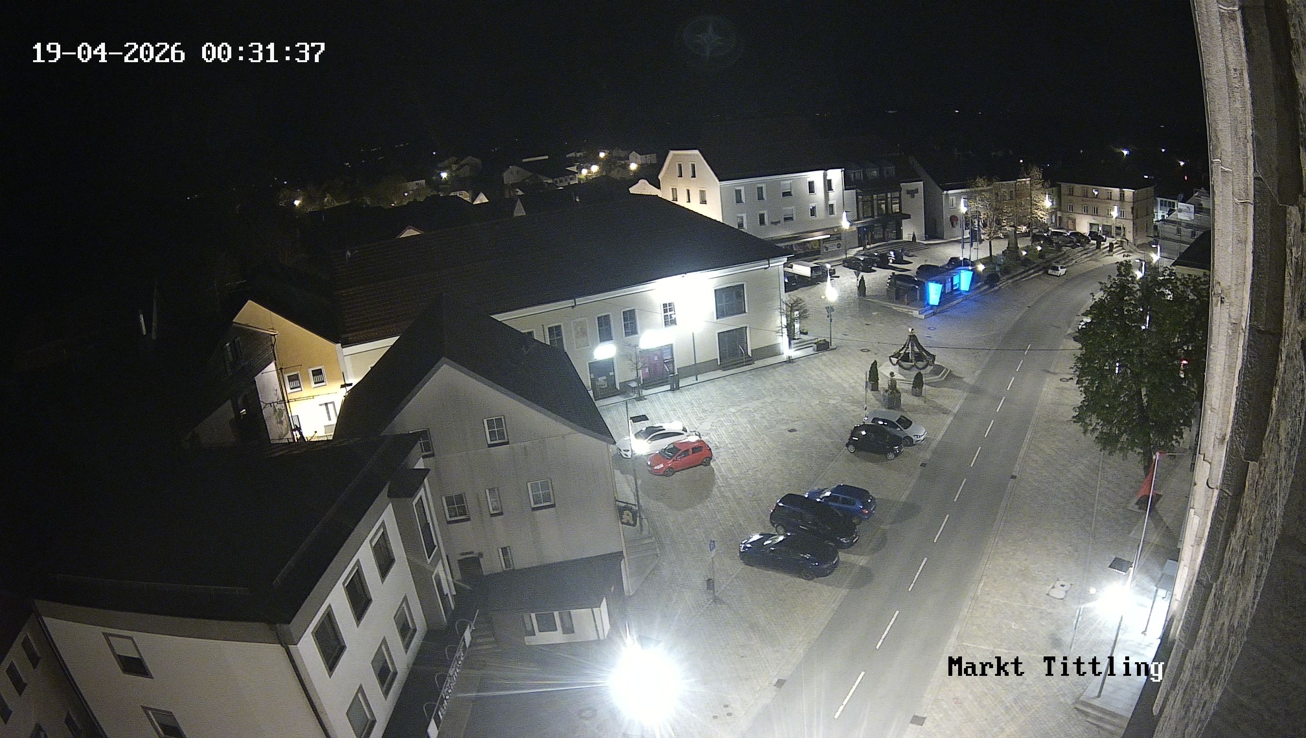 Archiv Foto Webcam Marktplatz in Tittling
