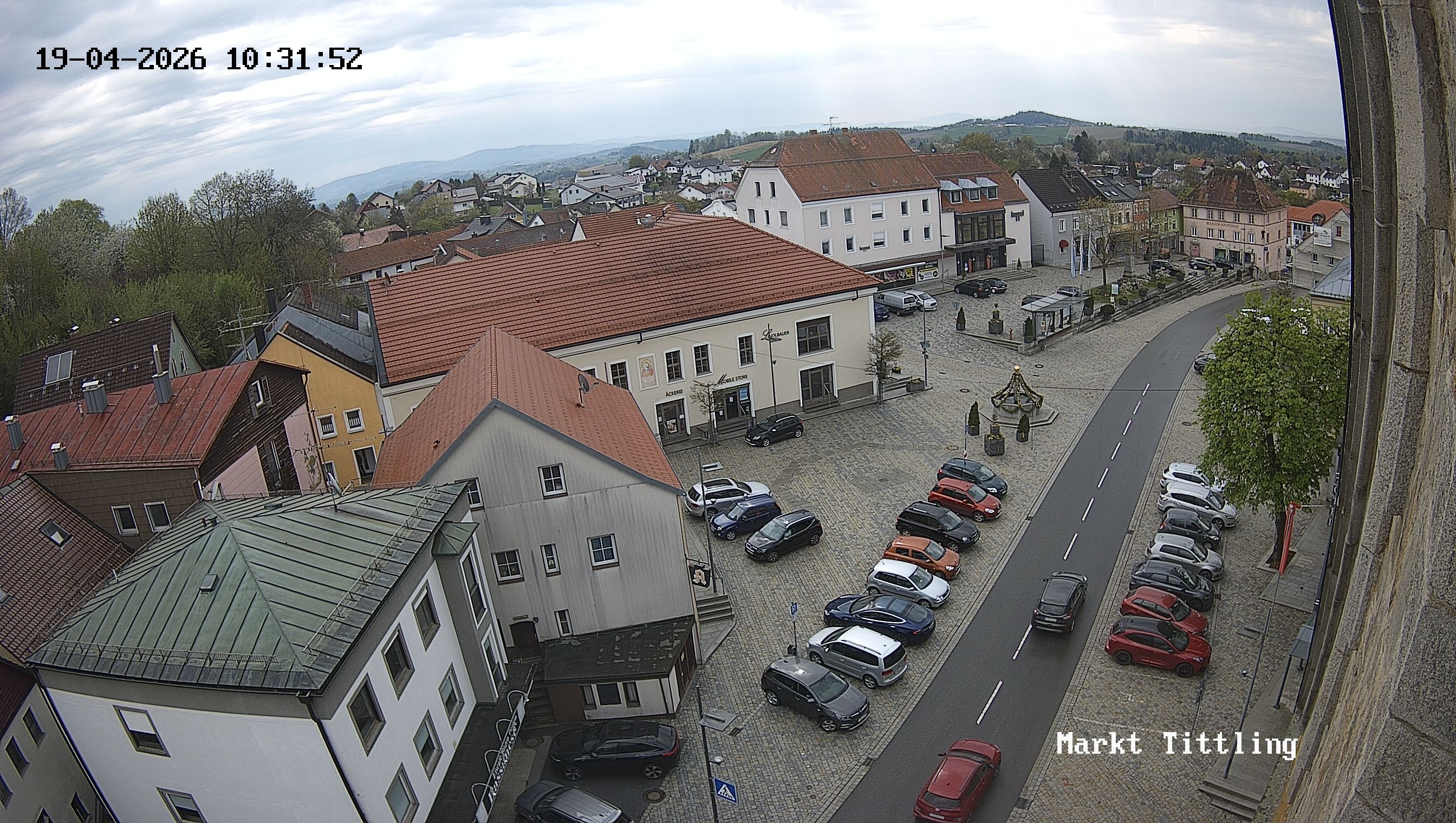 Archiv Foto Webcam Marktplatz in Tittling