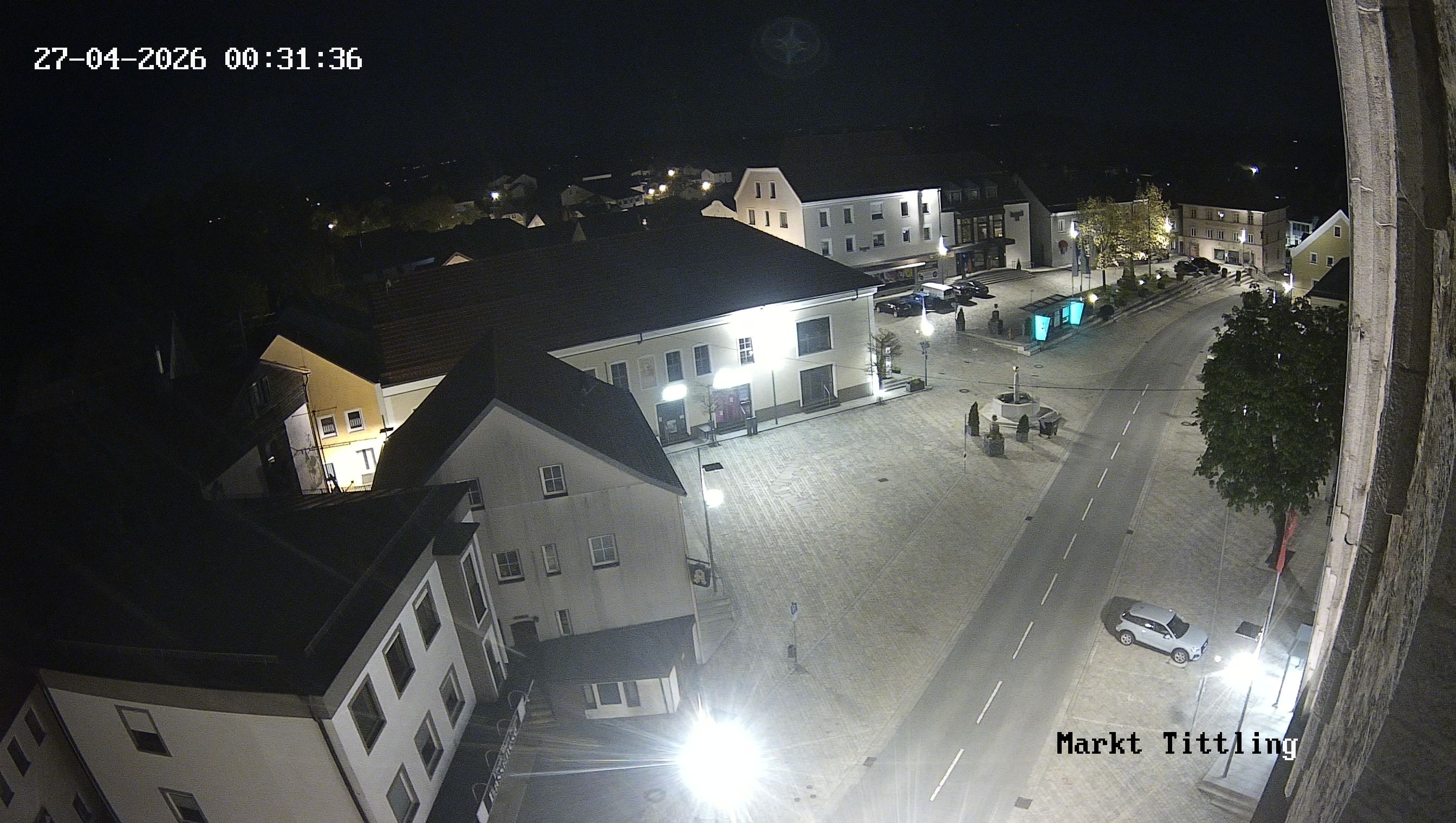 Archiv Foto Webcam Marktplatz in Tittling