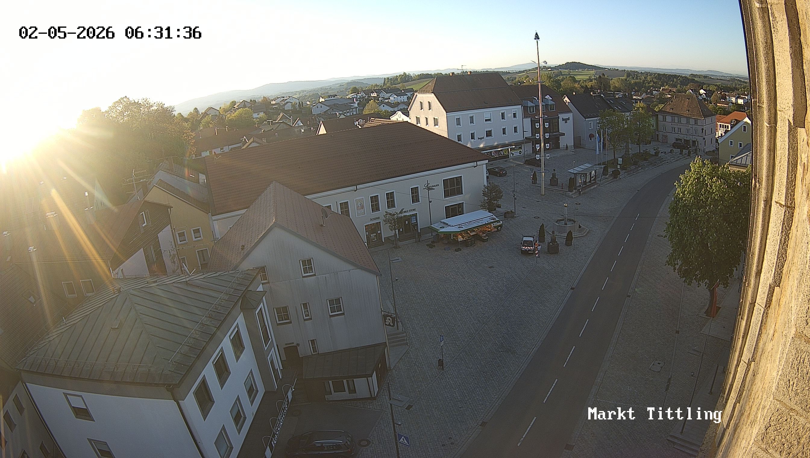 Archiv Foto Webcam Marktplatz in Tittling
