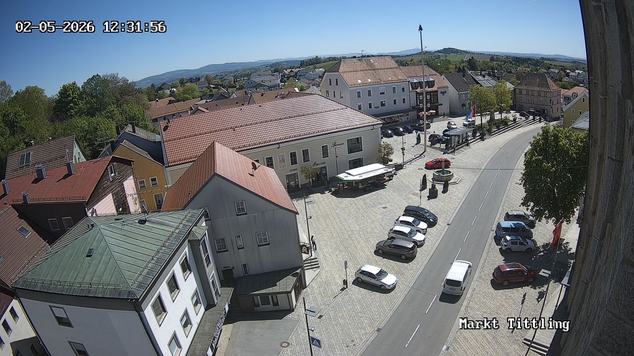 Archiv Foto Webcam Marktplatz in Tittling