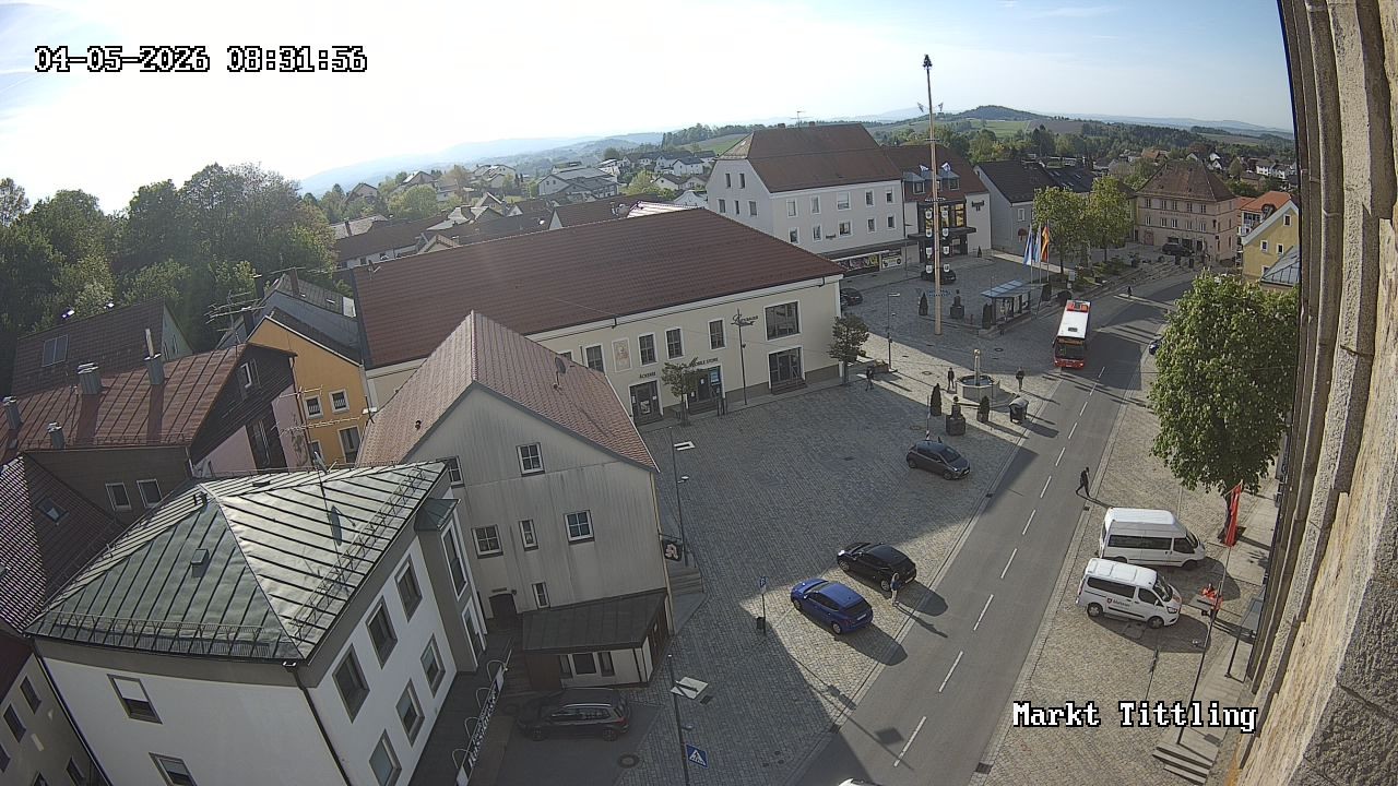 Archiv Foto Webcam Marktplatz in Tittling