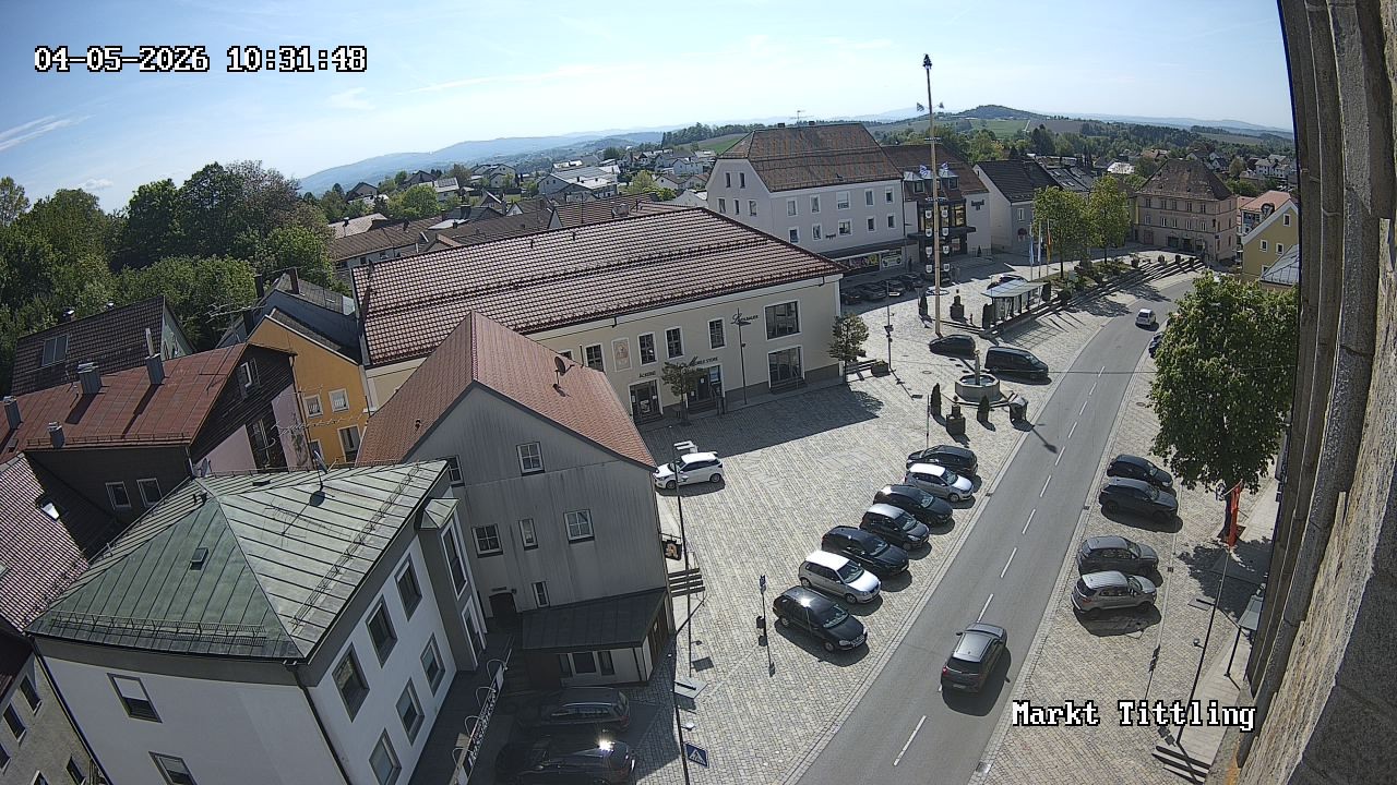 Archiv Foto Webcam Marktplatz in Tittling