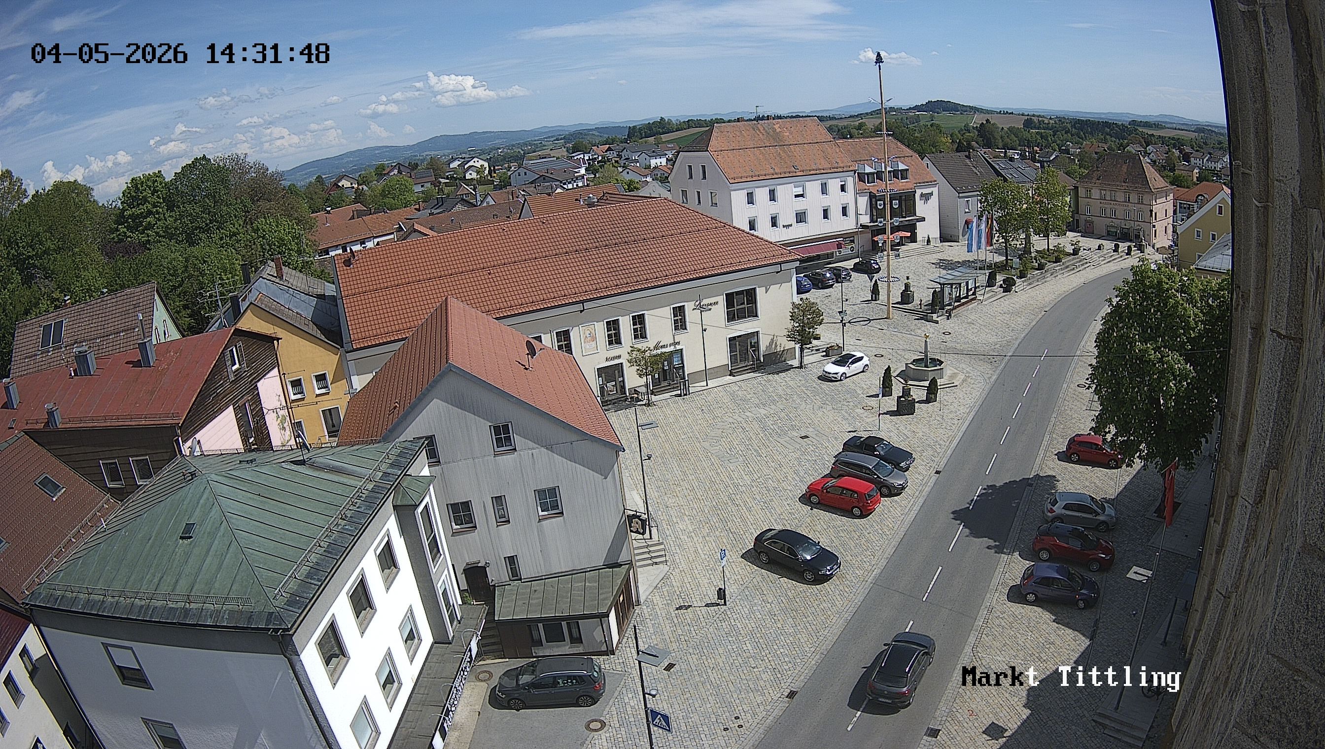 Archiv Foto Webcam Marktplatz in Tittling