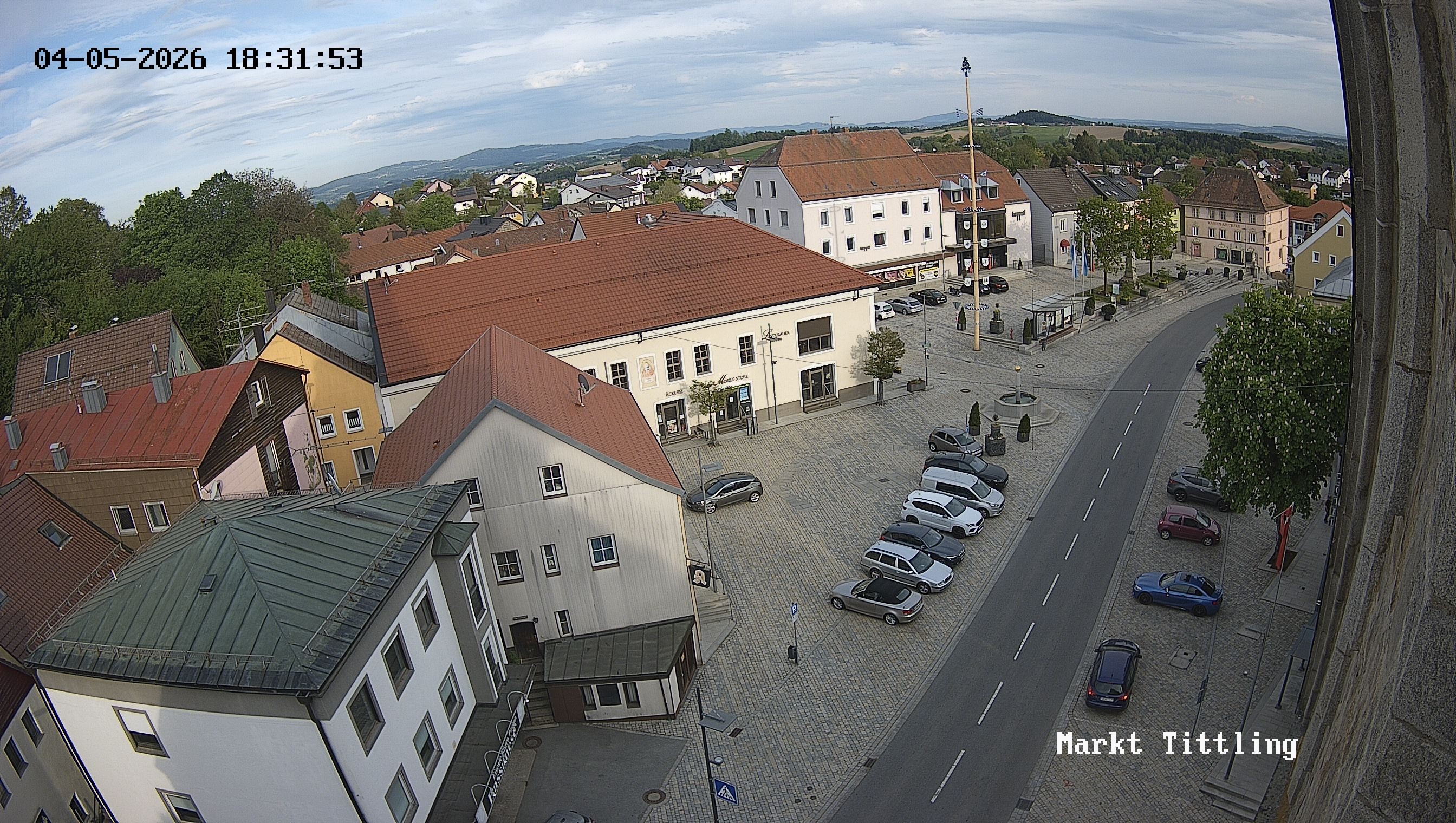 Archiv Foto Webcam Marktplatz in Tittling