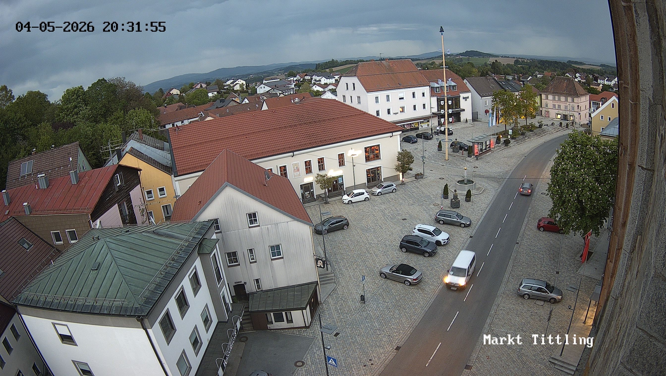 Archiv Foto Webcam Marktplatz in Tittling