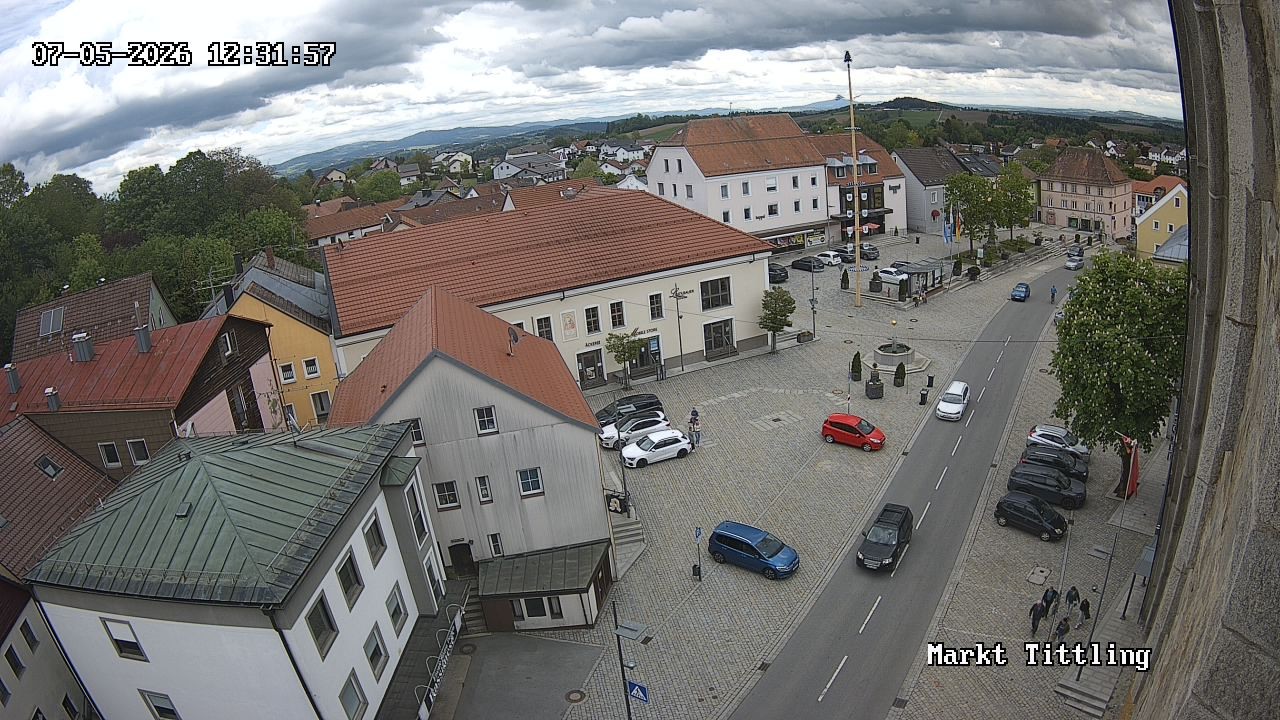 Archiv Foto Webcam Marktplatz in Tittling