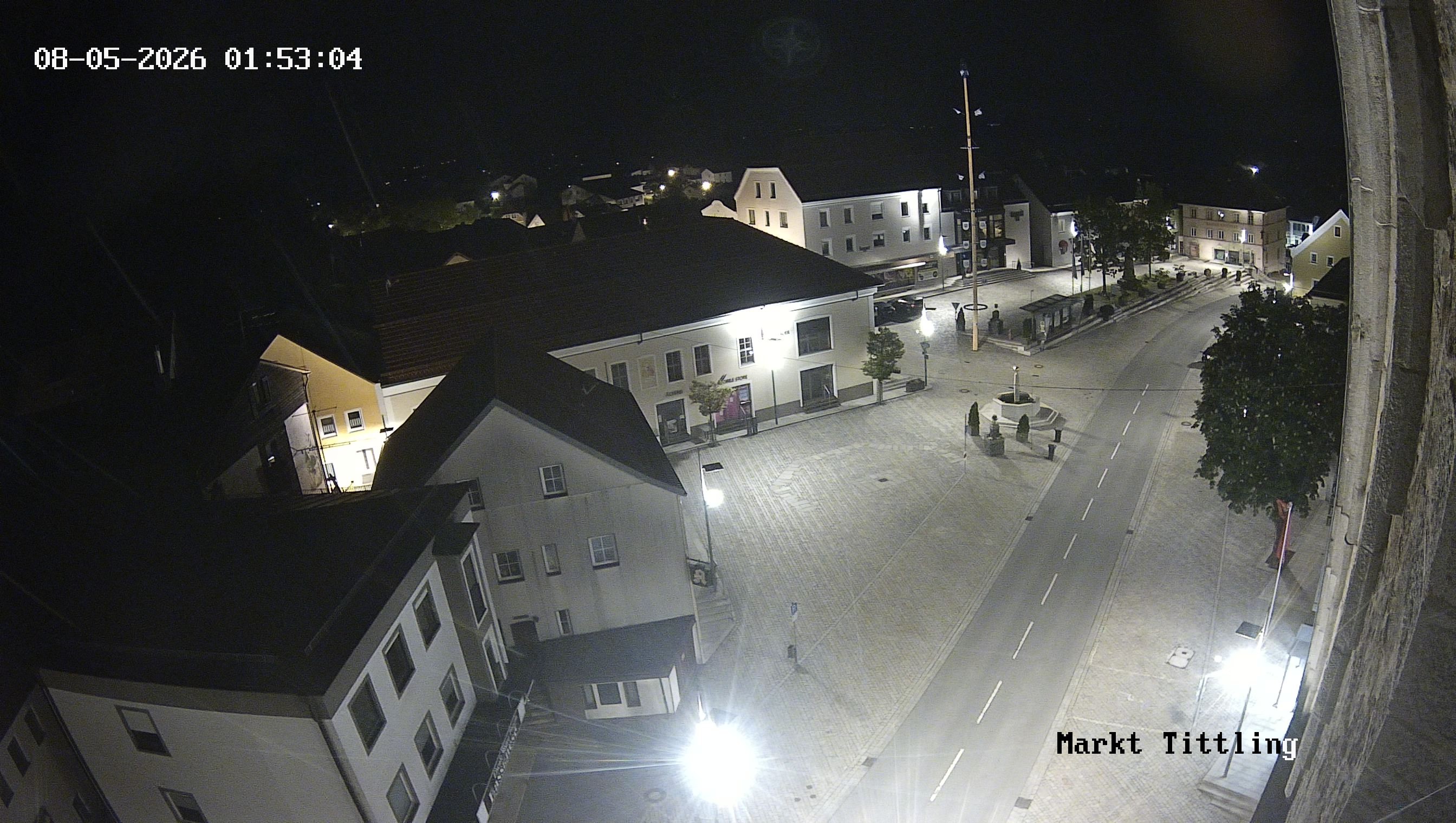 Archiv Foto Webcam Marktplatz in Tittling