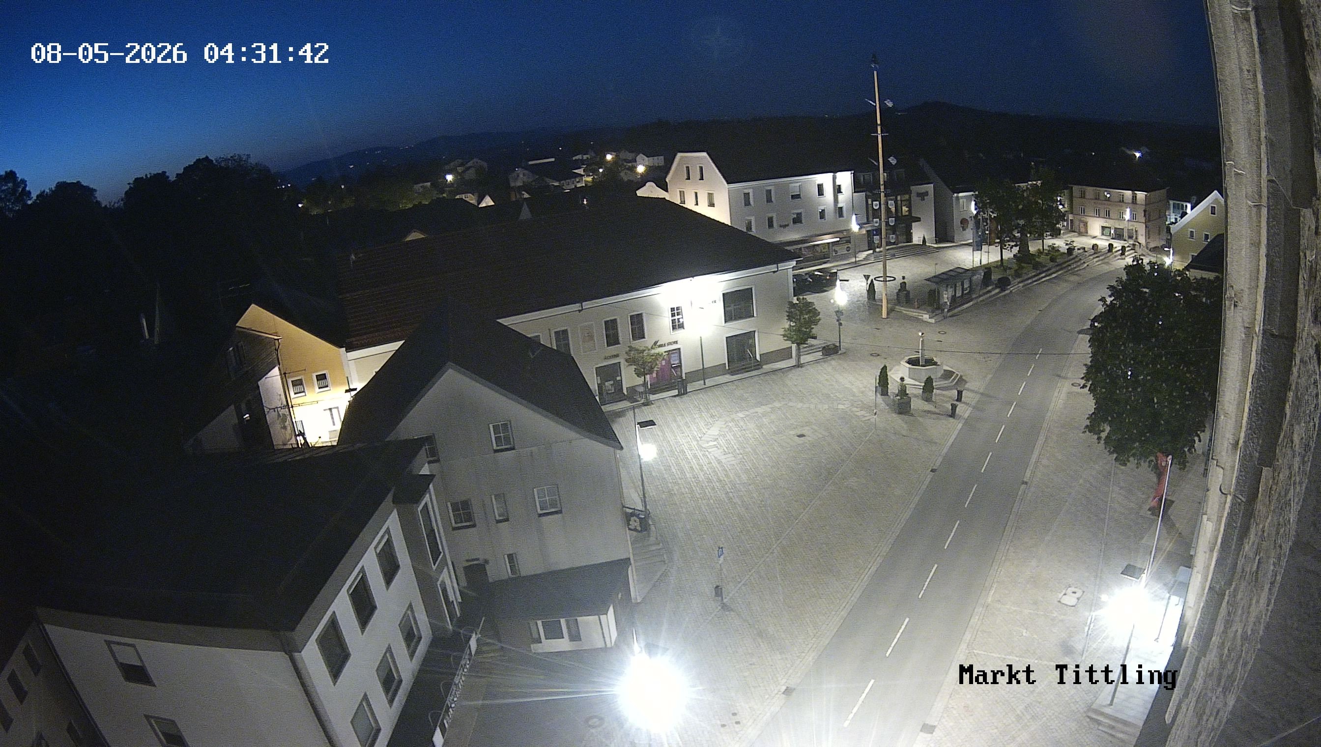 Archiv Foto Webcam Marktplatz in Tittling