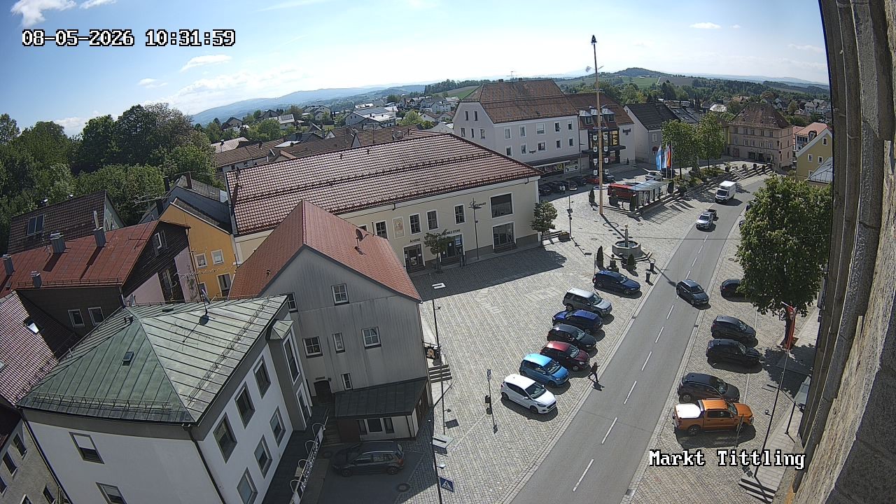 Archiv Foto Webcam Marktplatz in Tittling