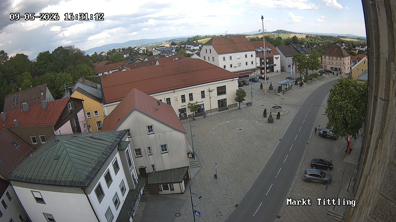 Archived image Webcam Tittling Market Square