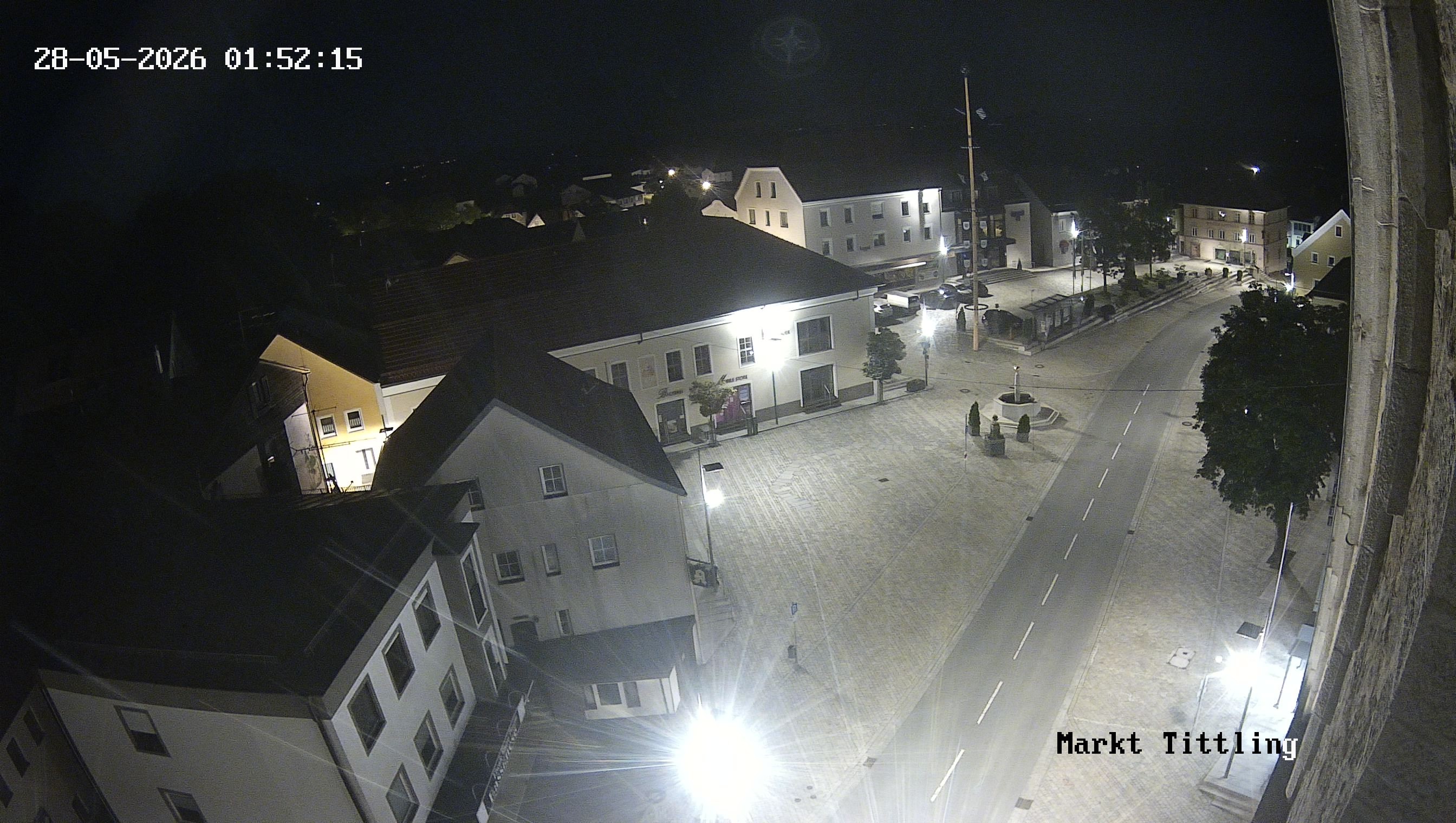 Archiv Foto Webcam Marktplatz in Tittling