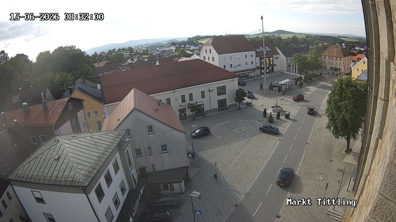Archiv Foto Webcam Marktplatz in Tittling