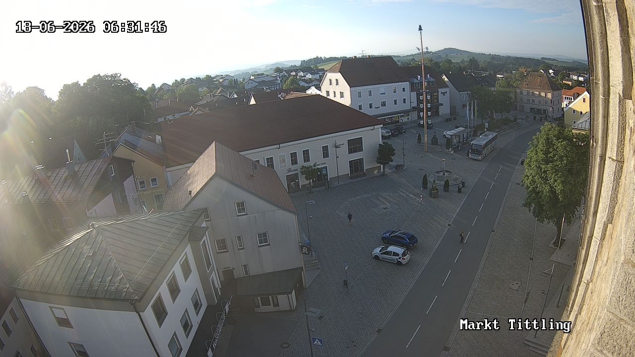 Archiv Foto Webcam Marktplatz in Tittling