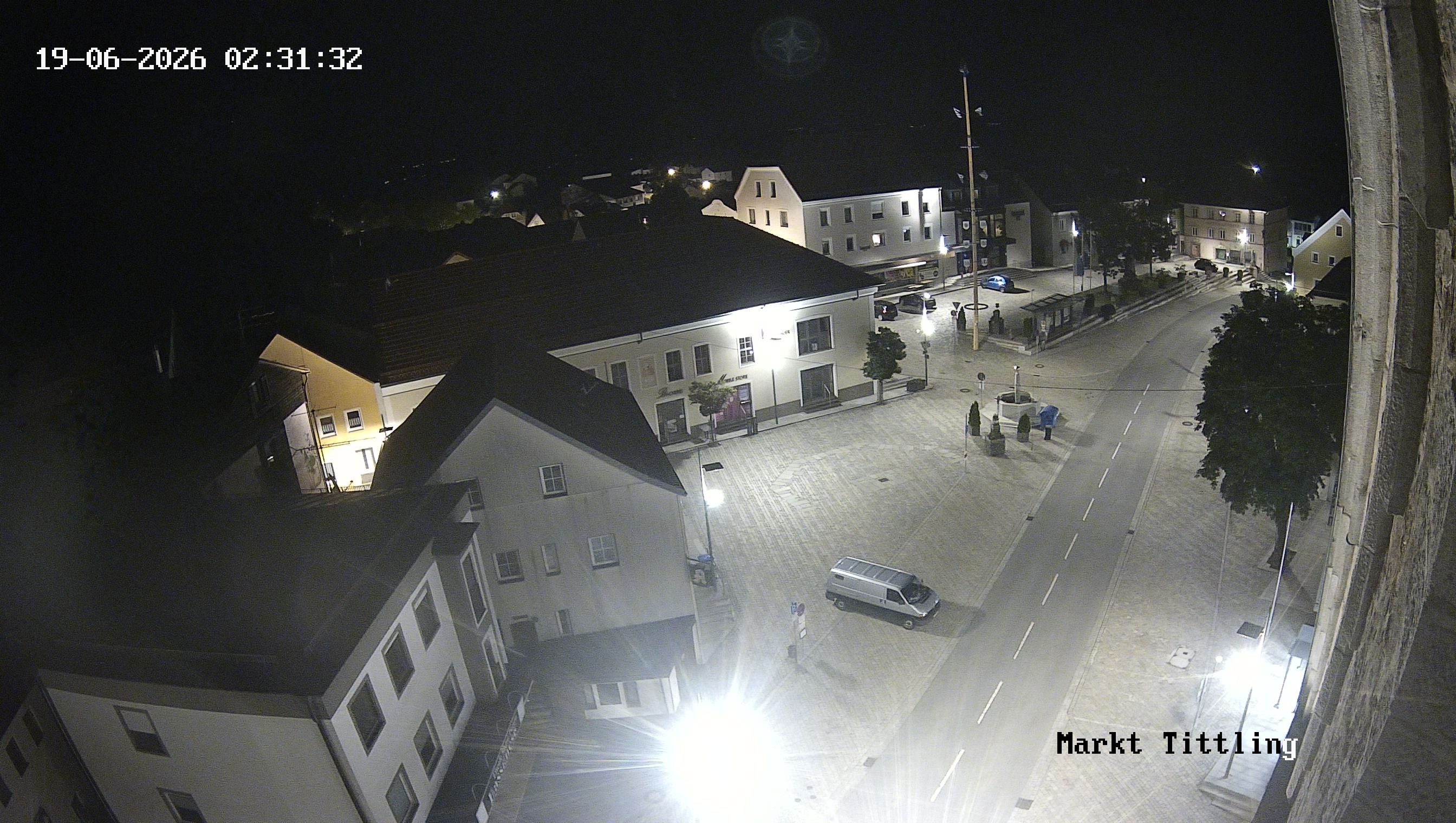 Archiv Foto Webcam Marktplatz in Tittling