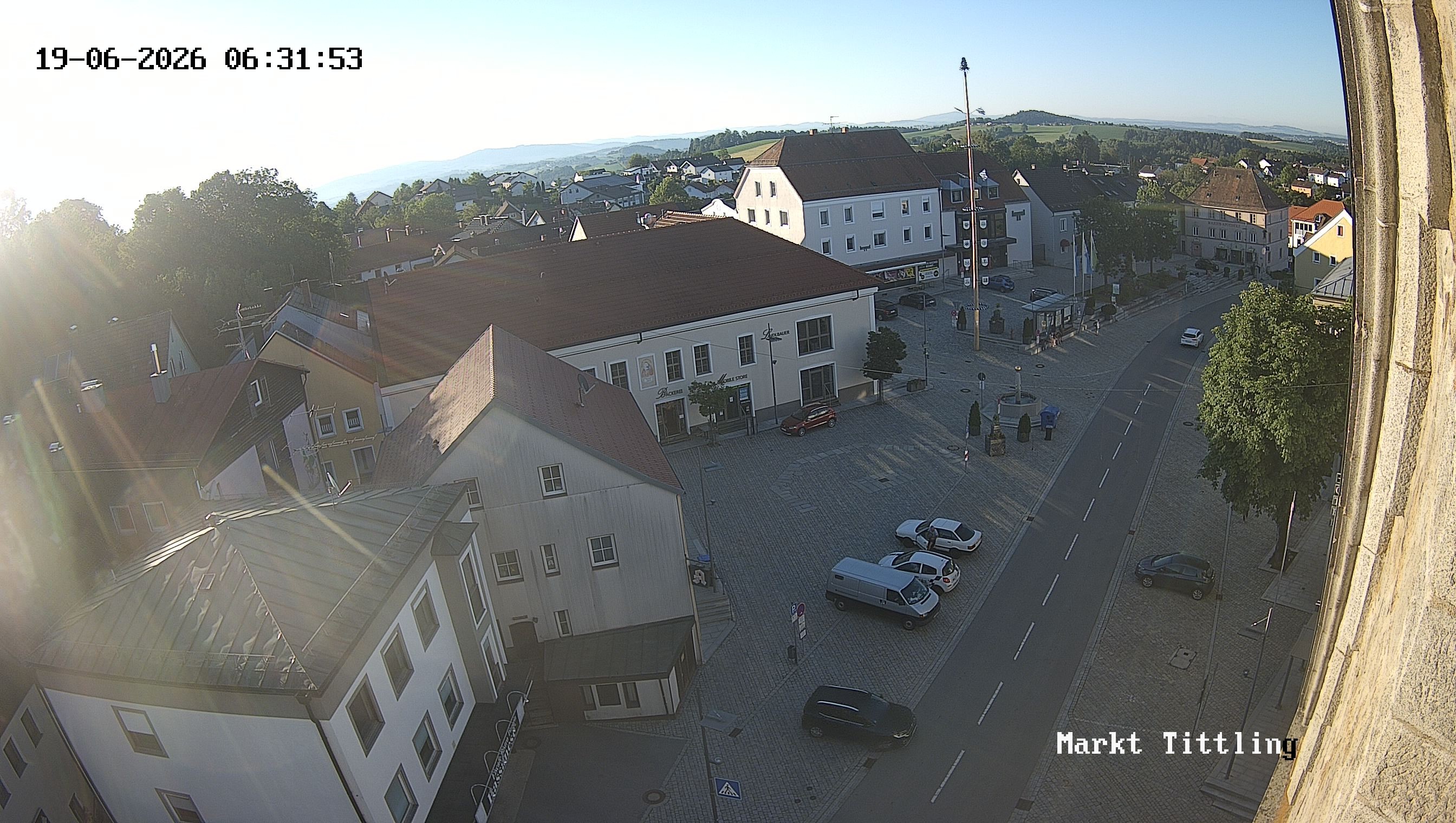 Archiv Foto Webcam Marktplatz in Tittling