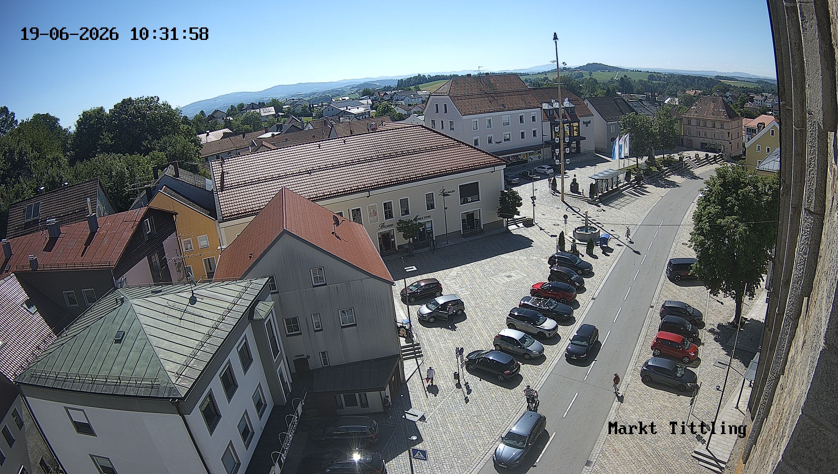 Archiv Foto Webcam Marktplatz in Tittling