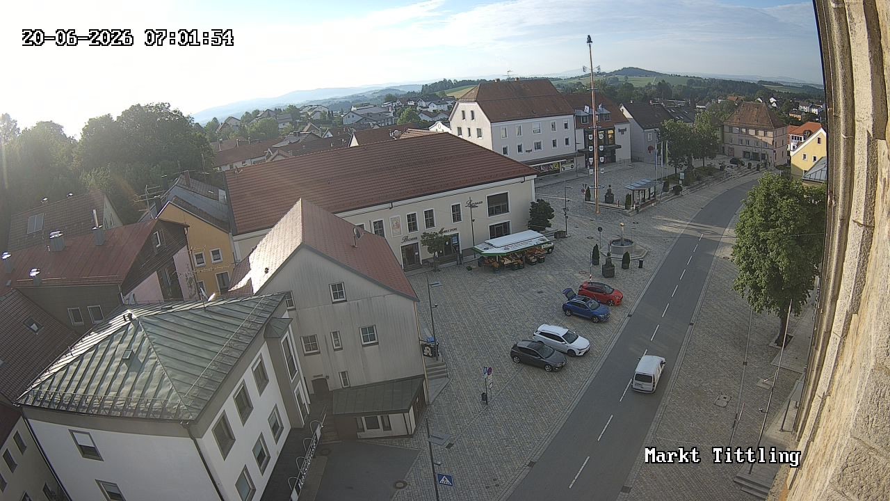 Archiv Foto Webcam Marktplatz in Tittling