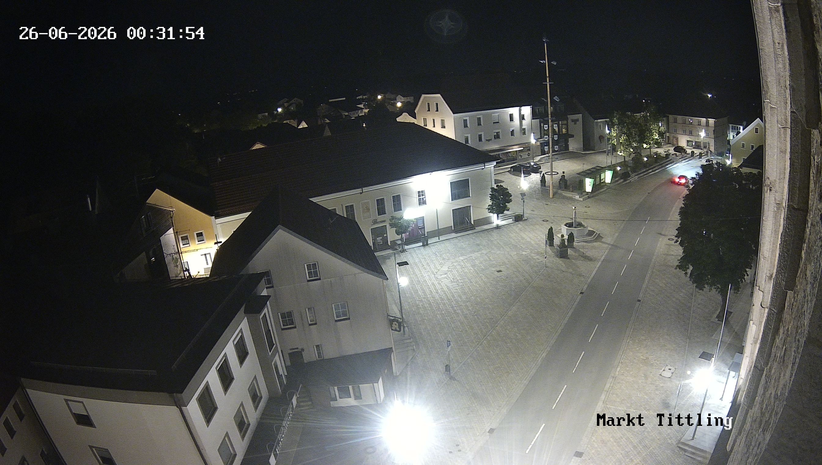 Archiv Foto Webcam Marktplatz in Tittling