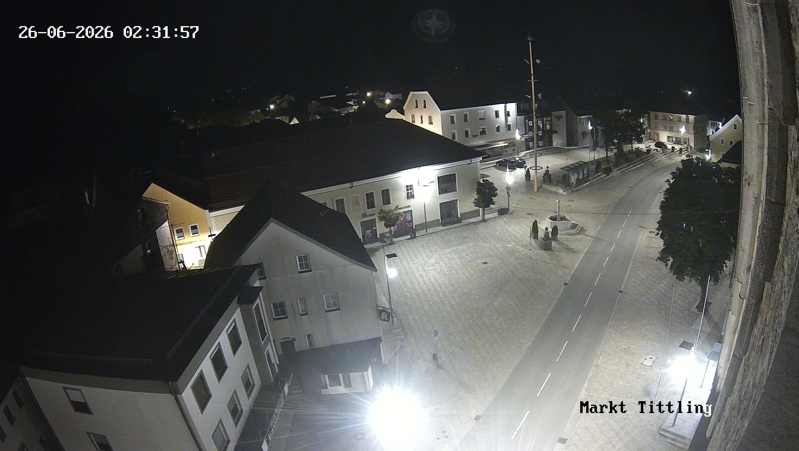 Archiv Foto Webcam Marktplatz in Tittling