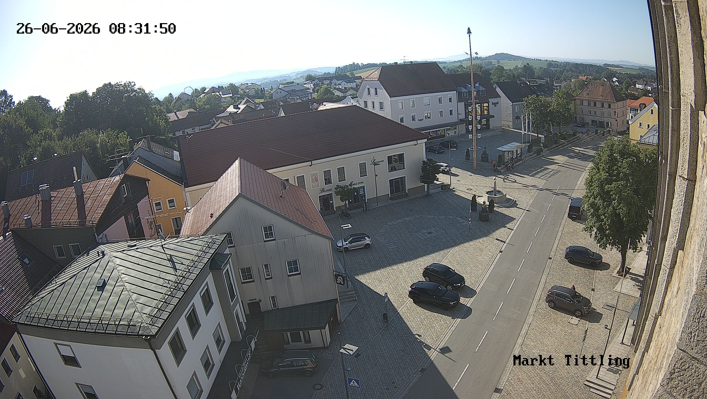 Archiv Foto Webcam Marktplatz in Tittling