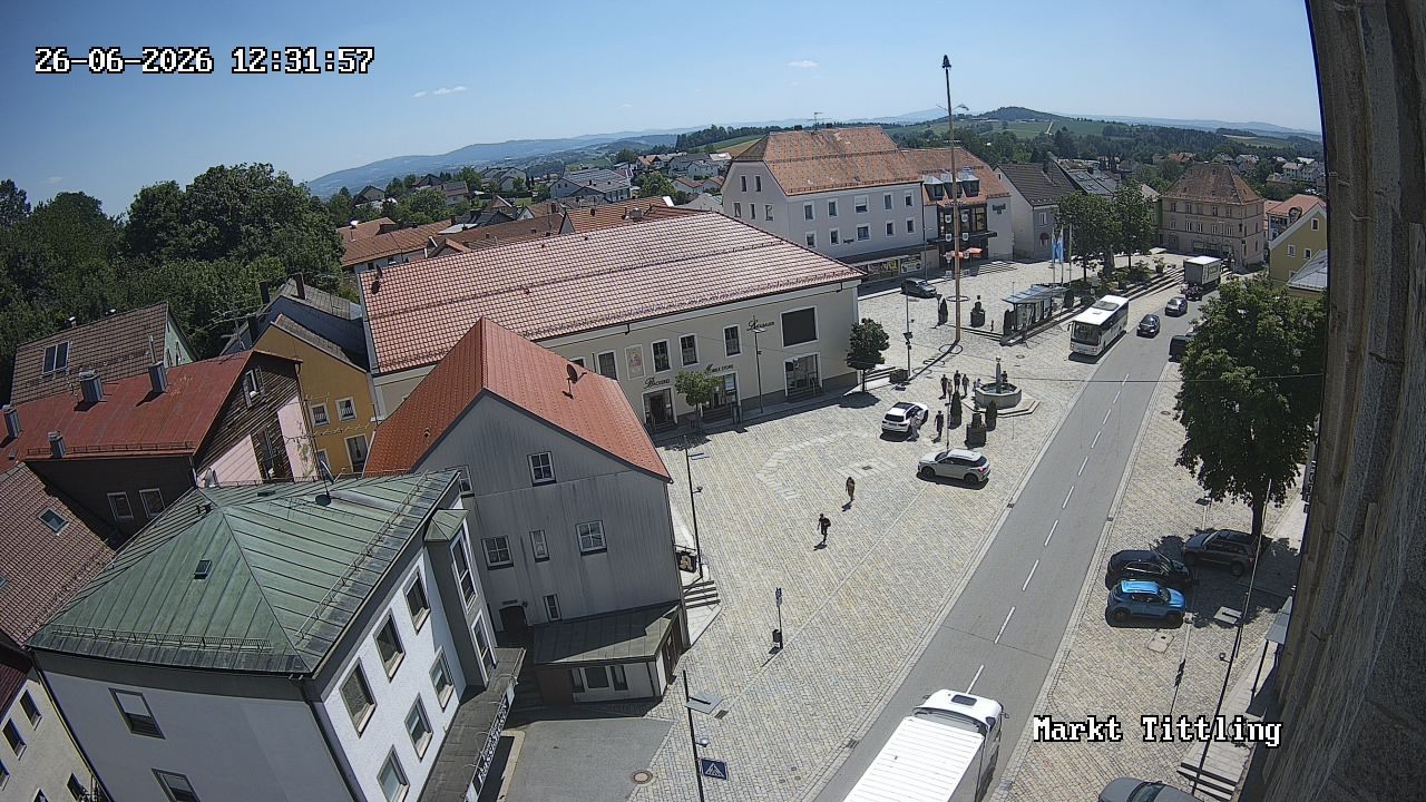 Archiv Foto Webcam Marktplatz in Tittling