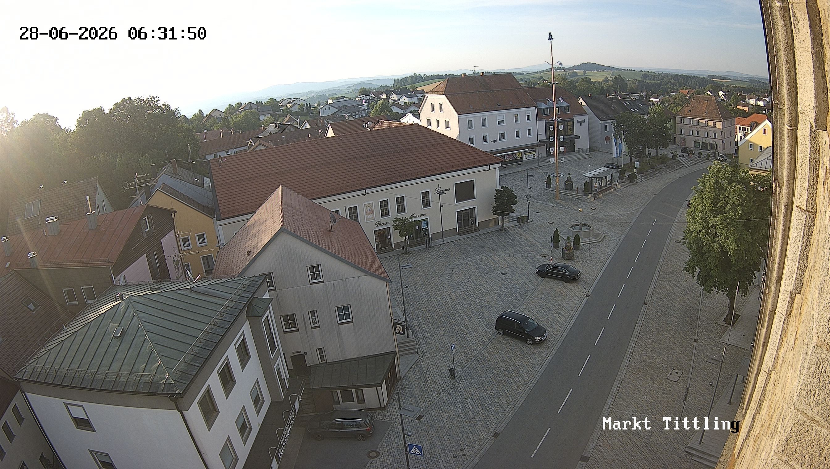 Archiv Foto Webcam Marktplatz in Tittling