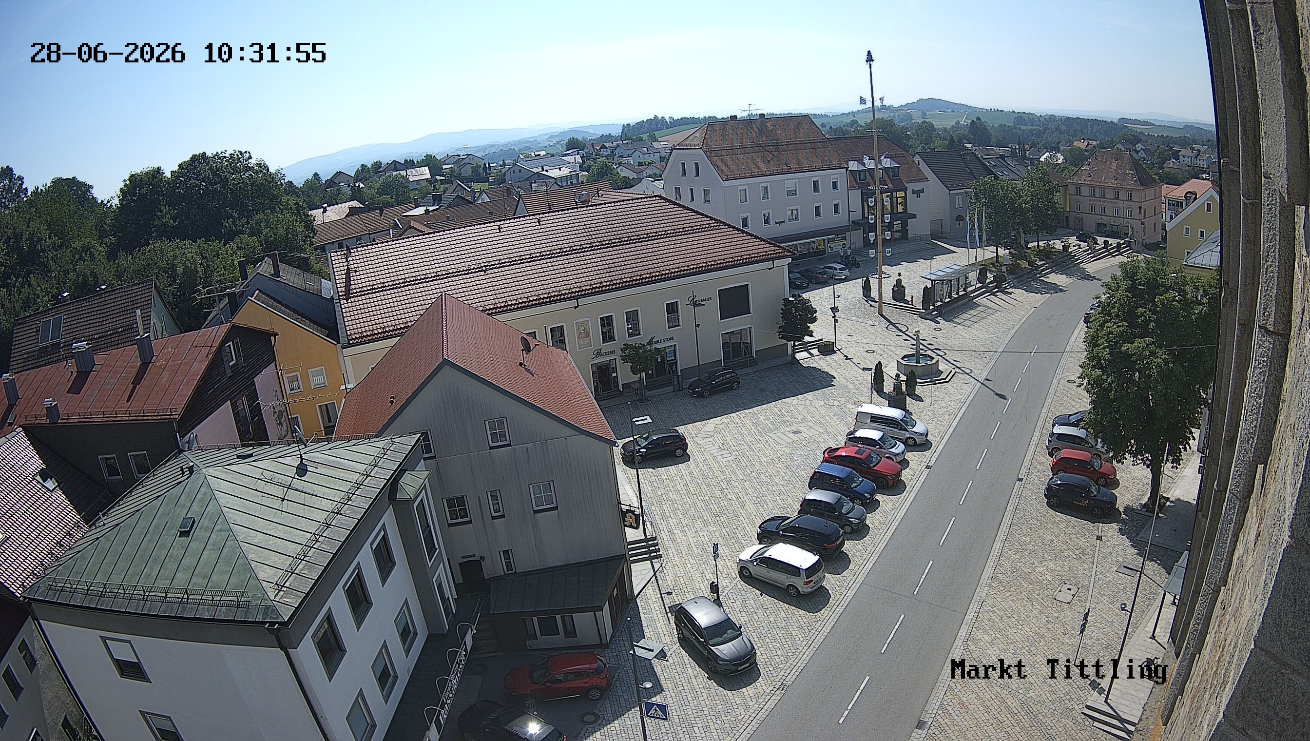 Archiv Foto Webcam Marktplatz in Tittling