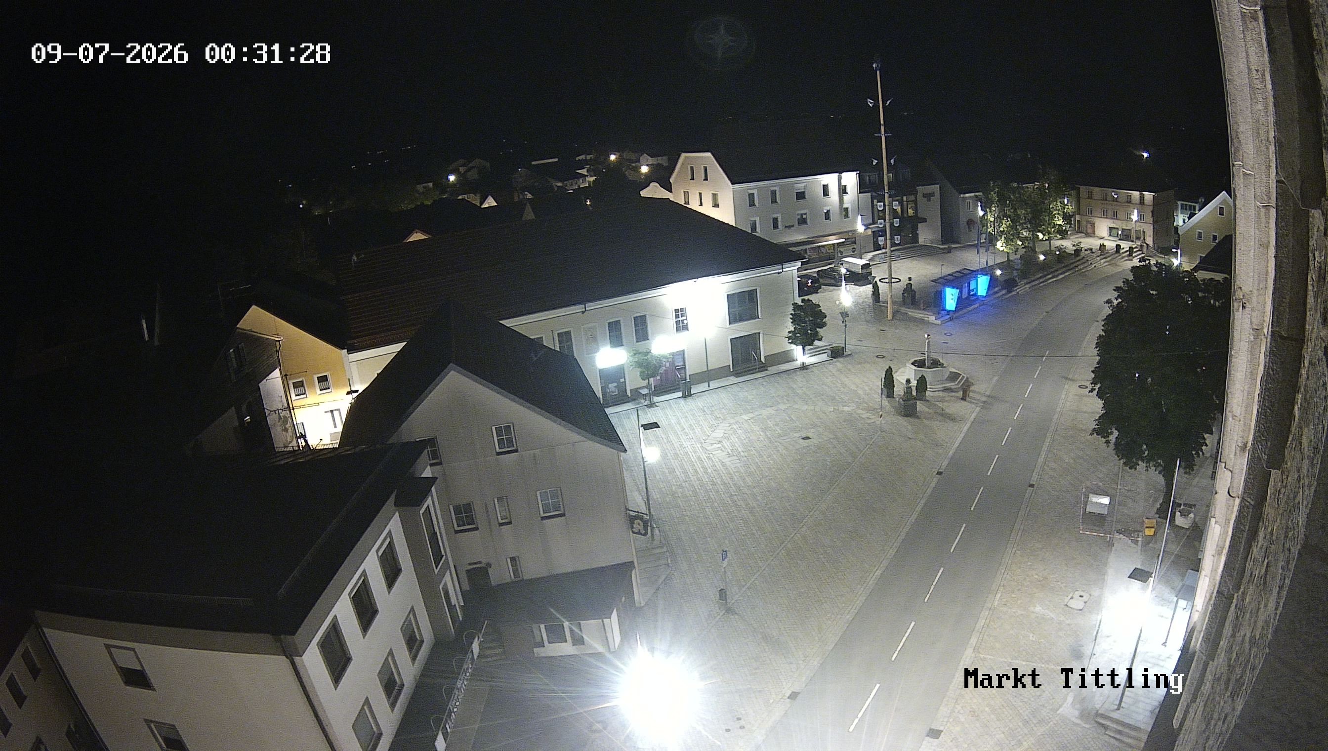 Archiv Foto Webcam Marktplatz in Tittling