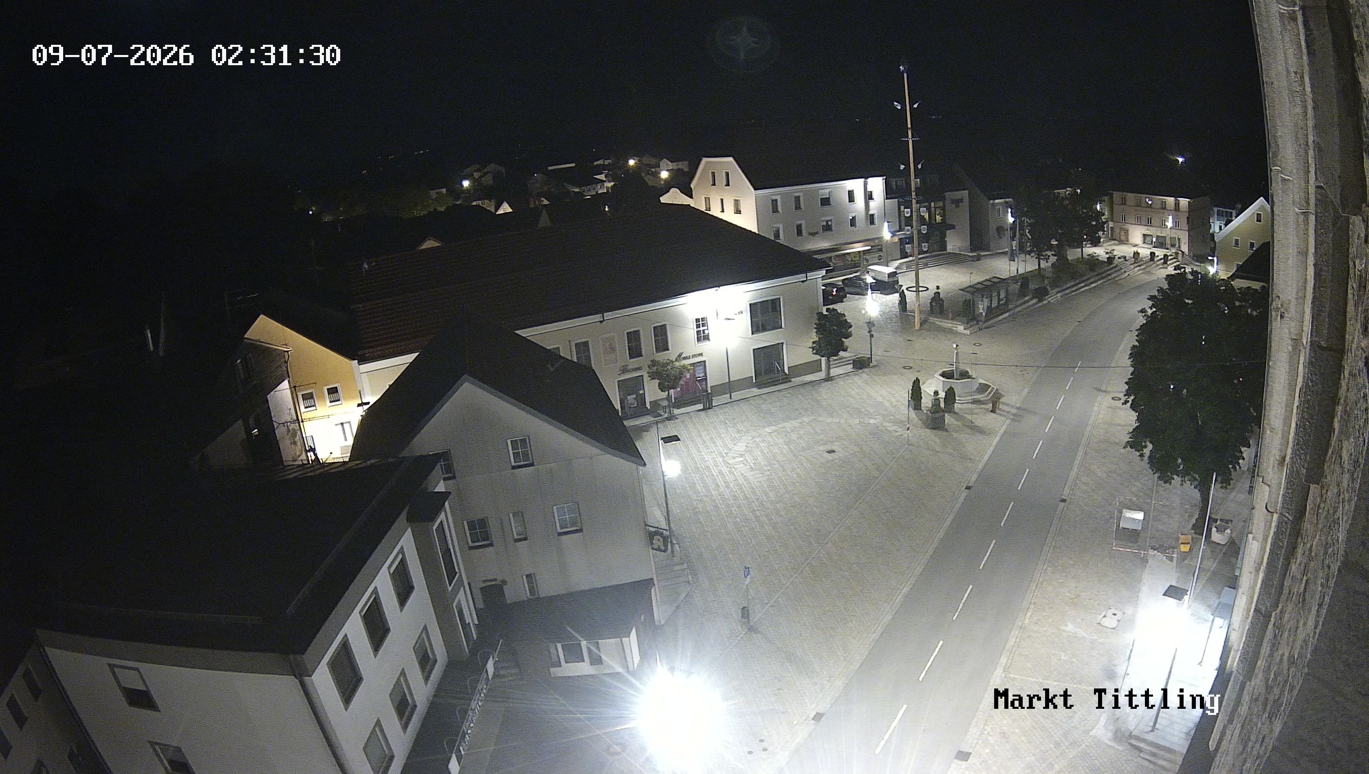 Archiv Foto Webcam Marktplatz in Tittling