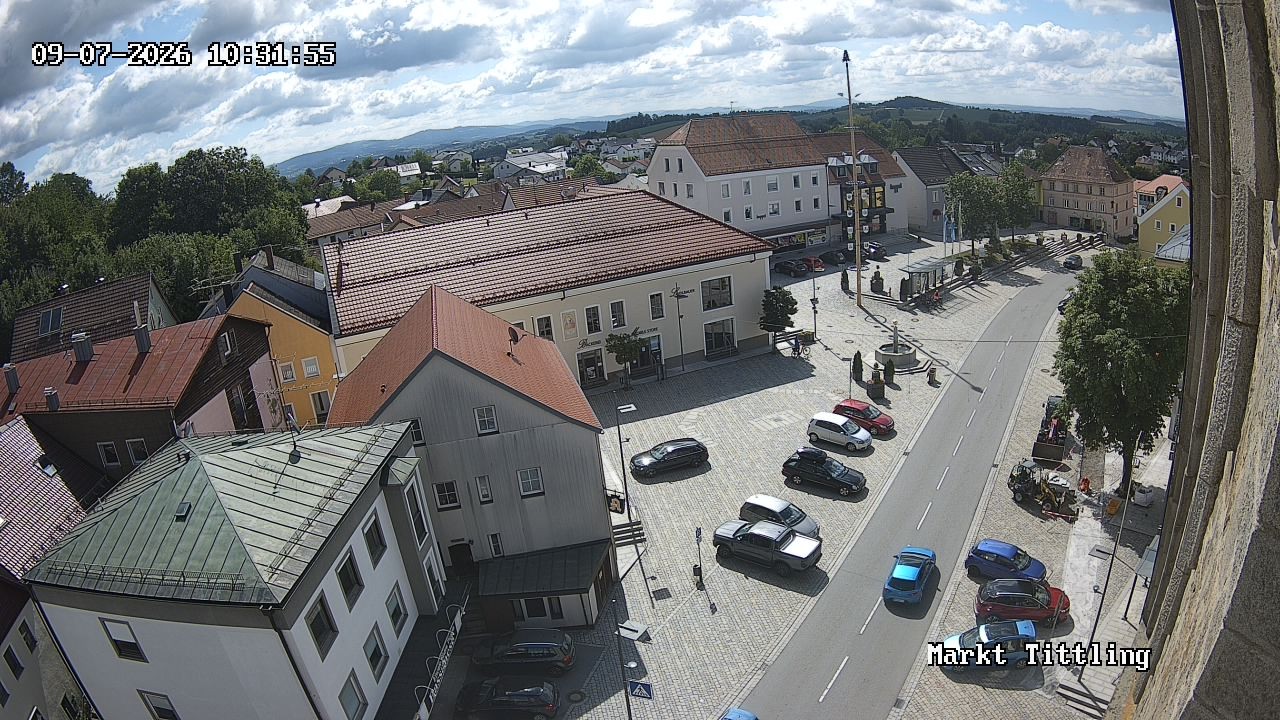 Archiv Foto Webcam Marktplatz in Tittling