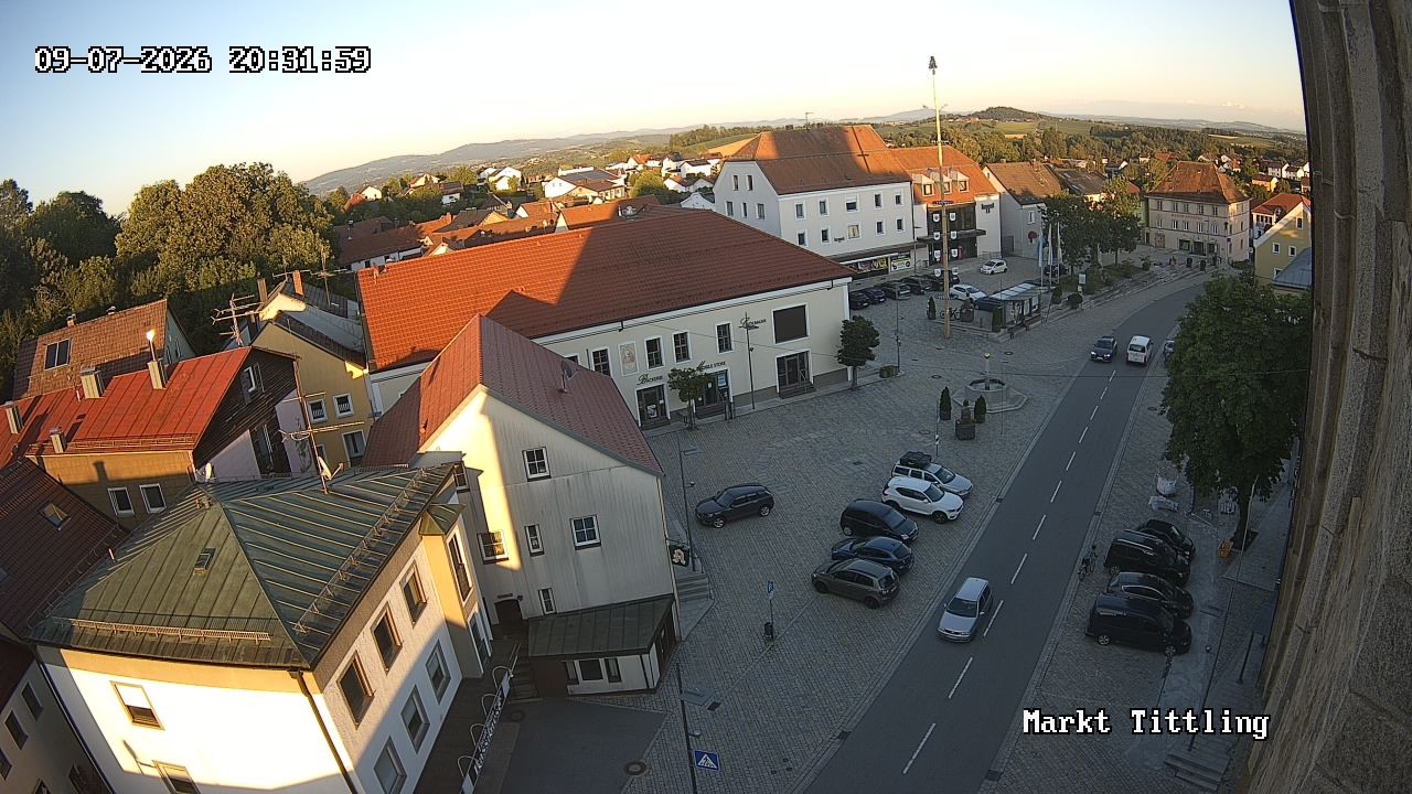 Archiv Foto Webcam Marktplatz in Tittling