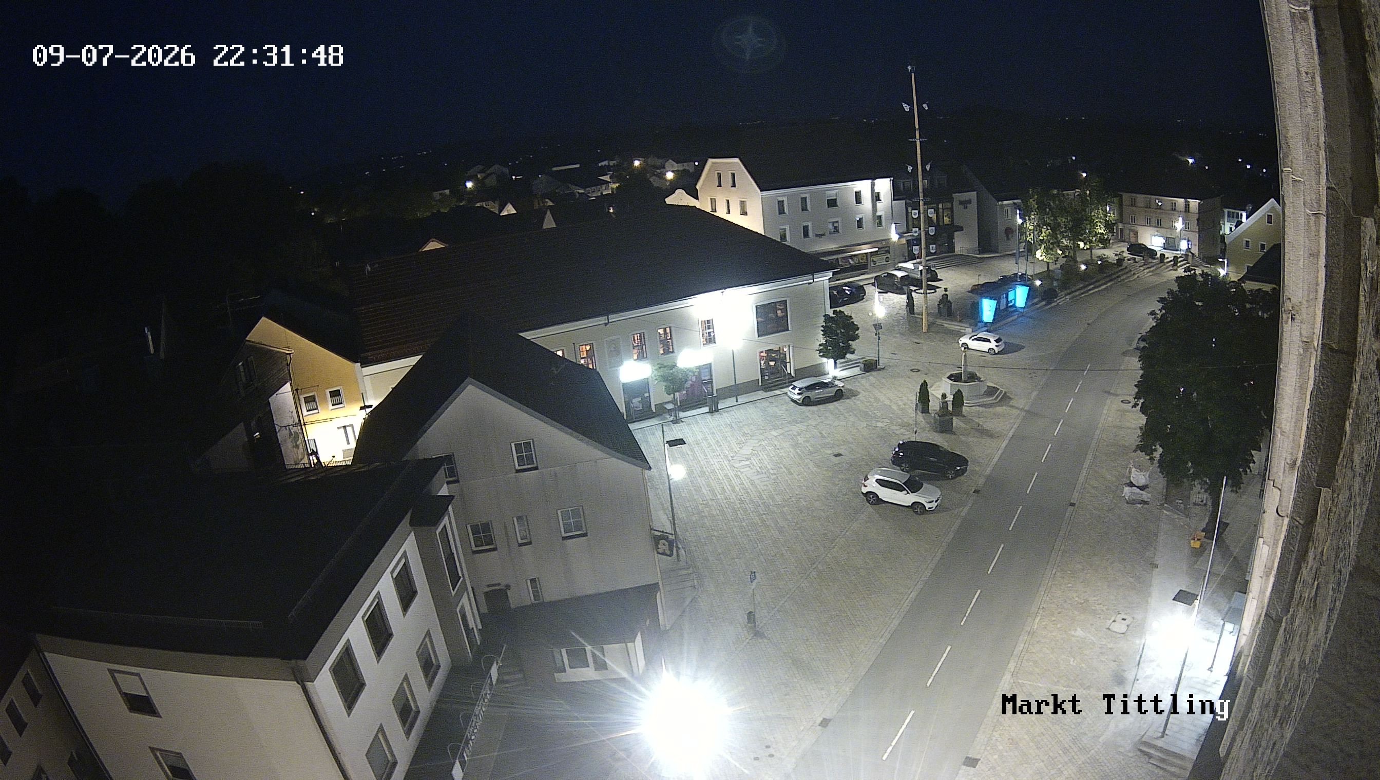 Archiv Foto Webcam Marktplatz in Tittling