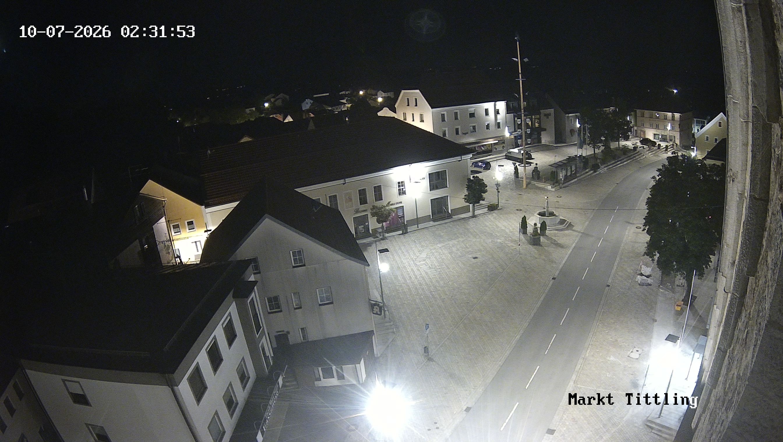 Archiv Foto Webcam Marktplatz in Tittling