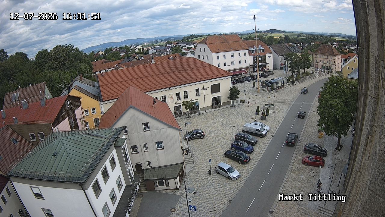 Archived image Webcam Tittling Market Square