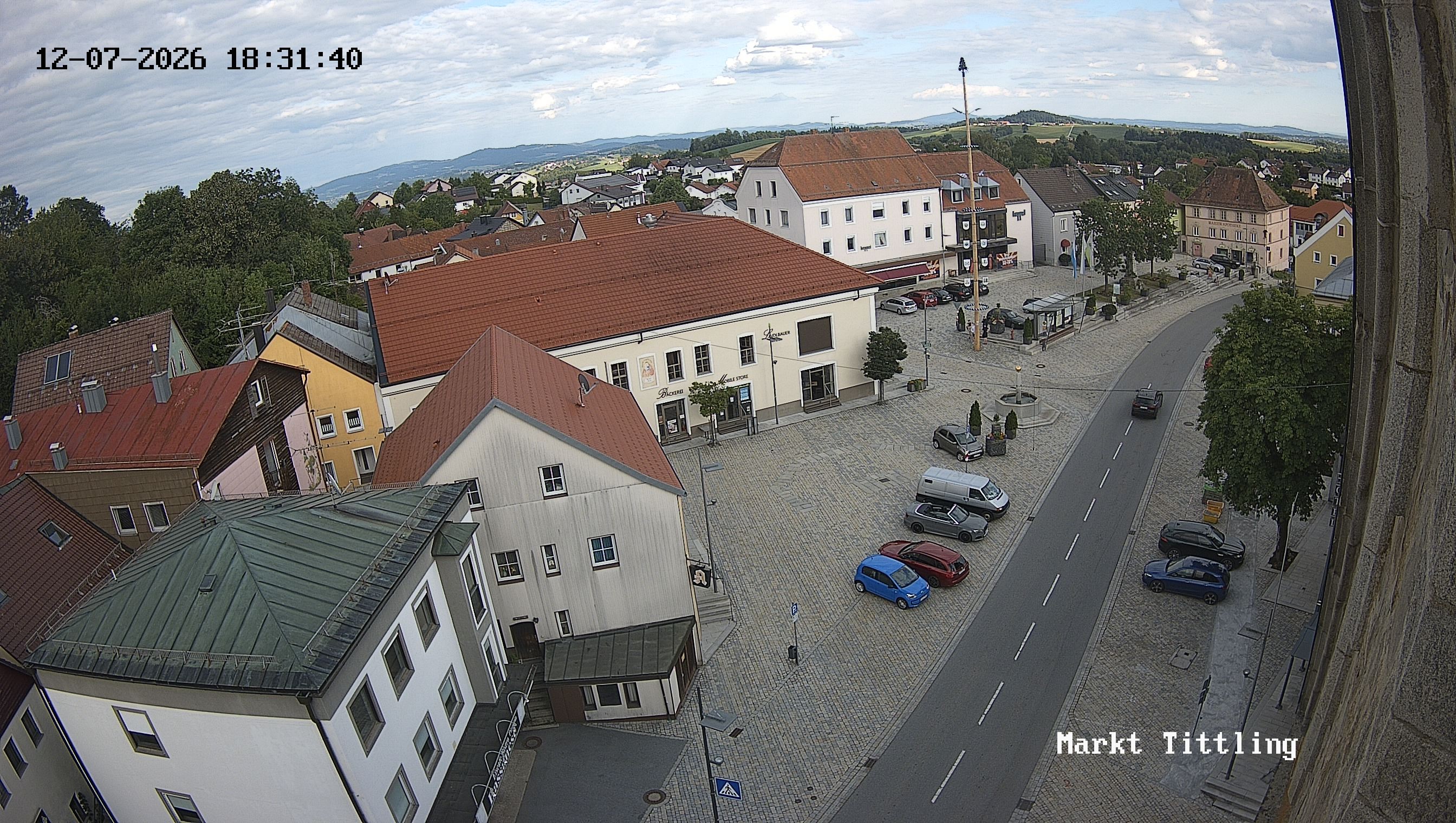 Archiv Foto Webcam Marktplatz in Tittling