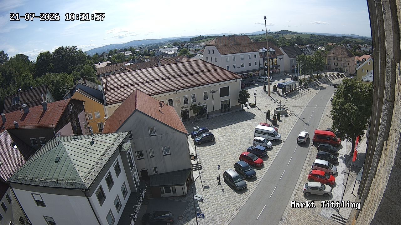 Archiv Foto Webcam Marktplatz in Tittling