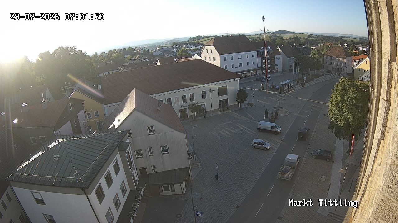 Archiv Foto Webcam Marktplatz in Tittling