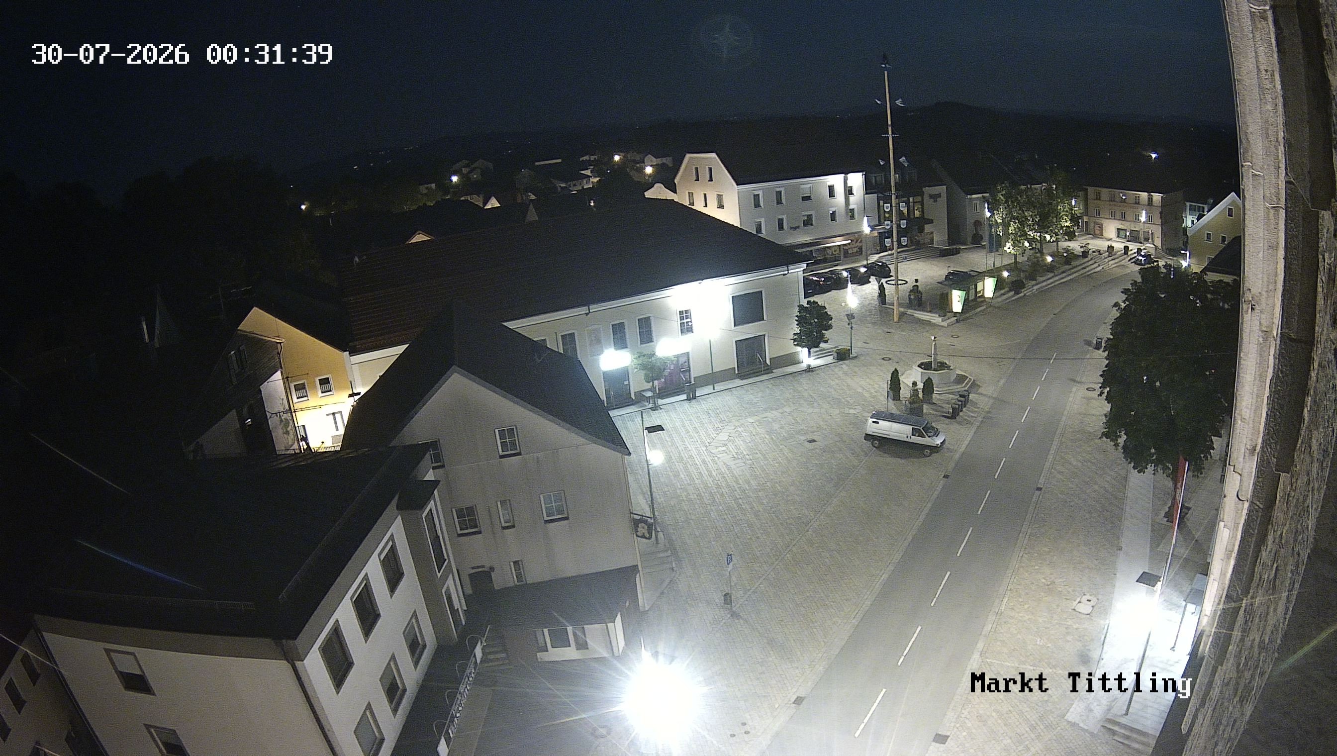Archiv Foto Webcam Marktplatz in Tittling