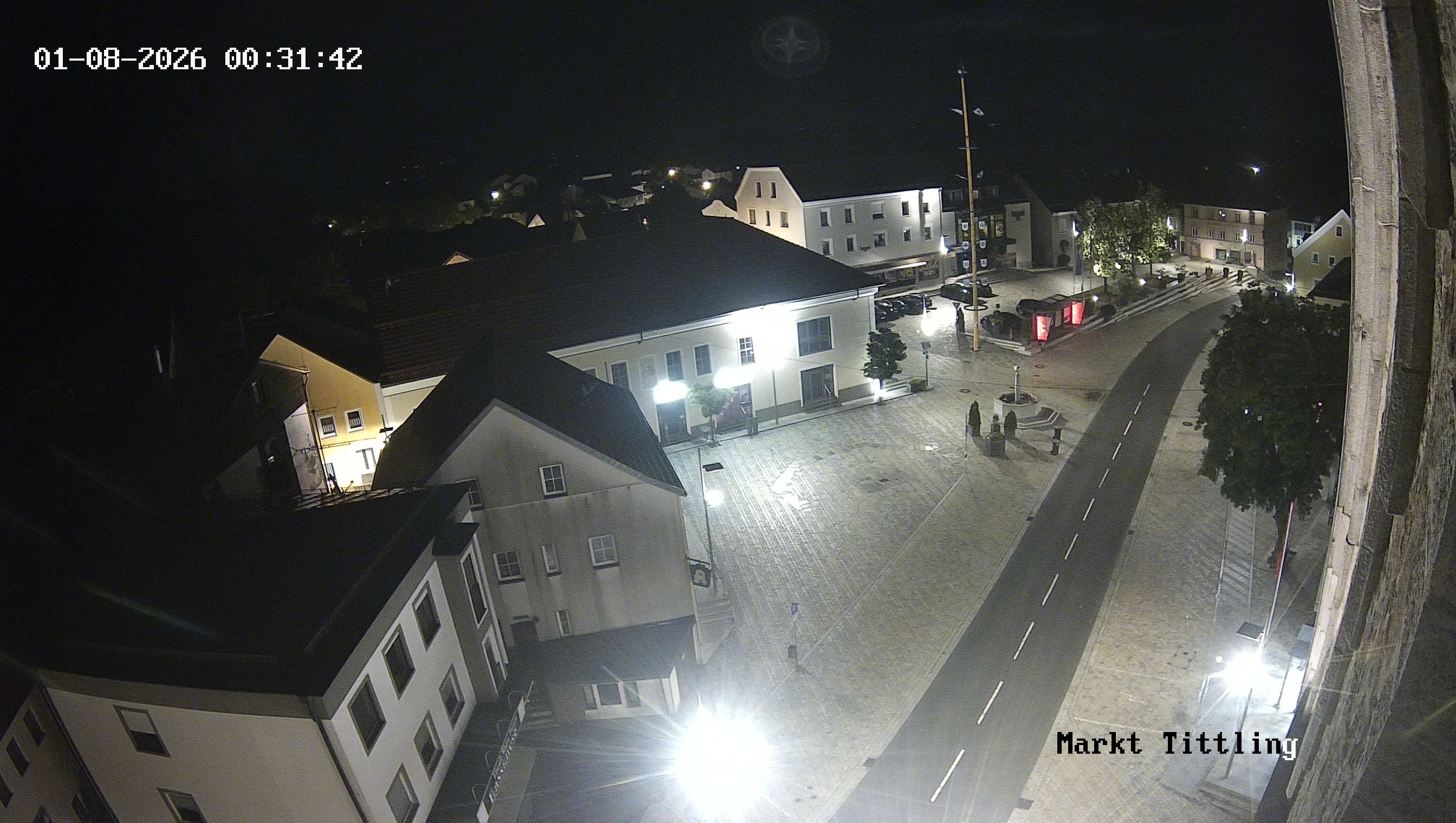 Archiv Foto Webcam Marktplatz in Tittling