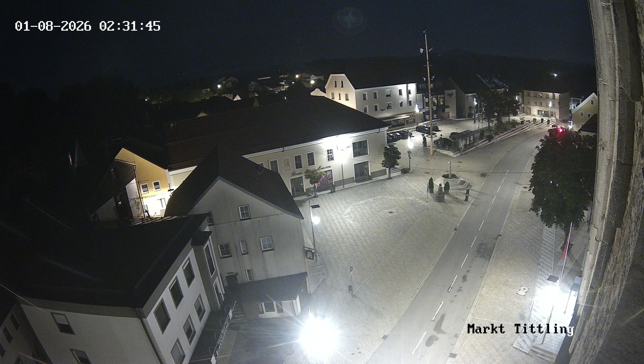 Archiv Foto Webcam Marktplatz in Tittling