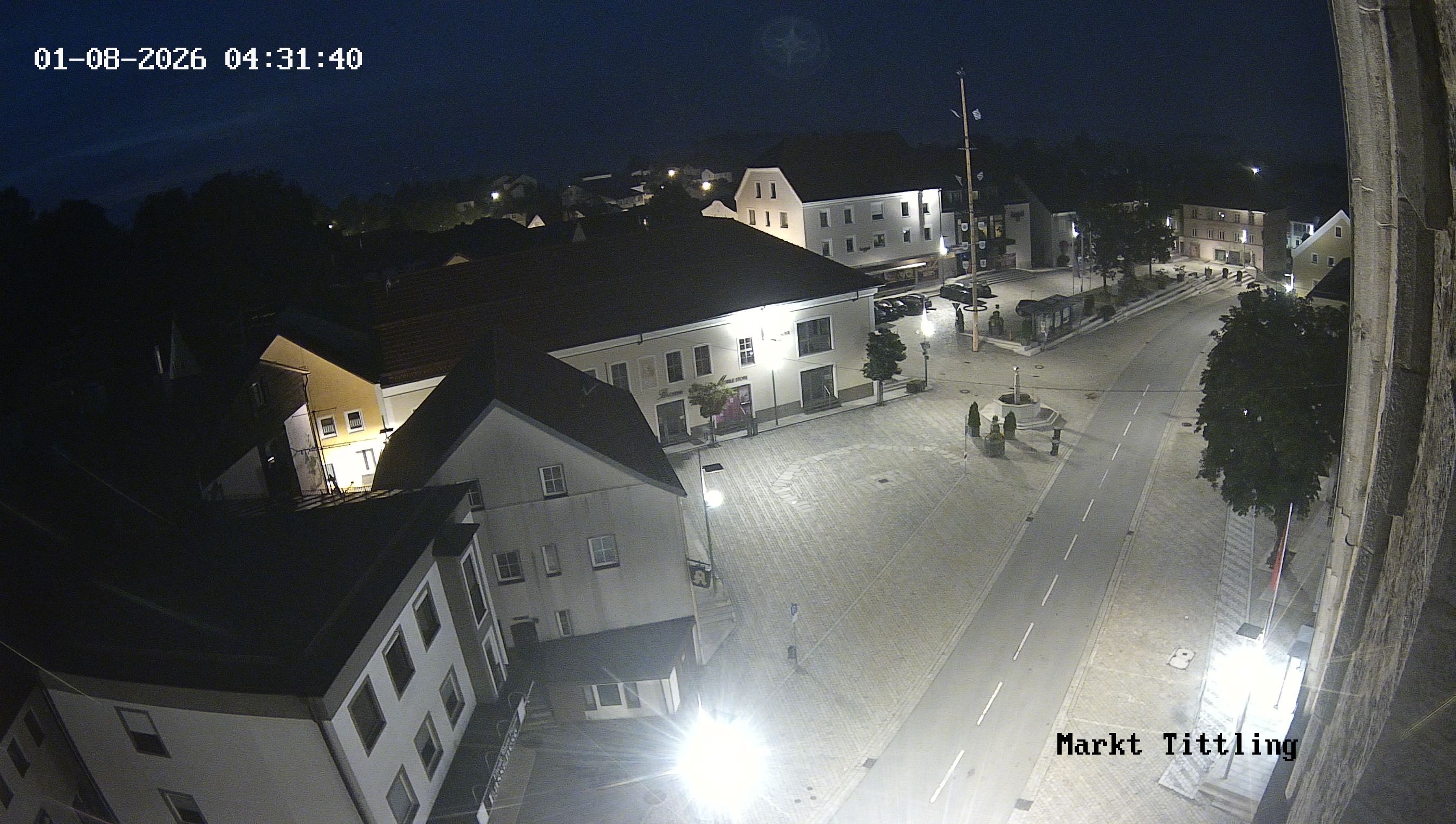 Archiv Foto Webcam Marktplatz in Tittling