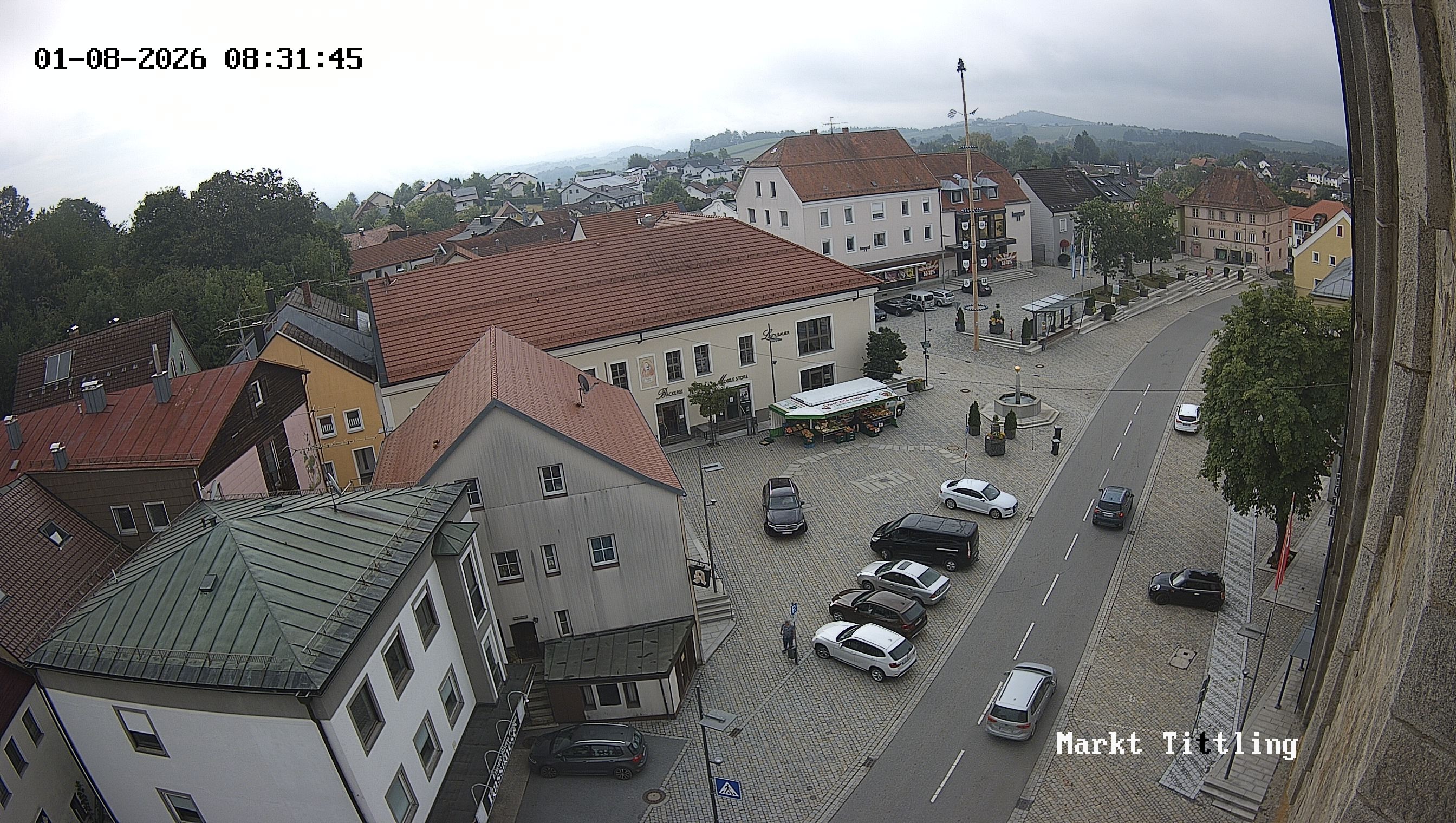 Archiv Foto Webcam Marktplatz in Tittling