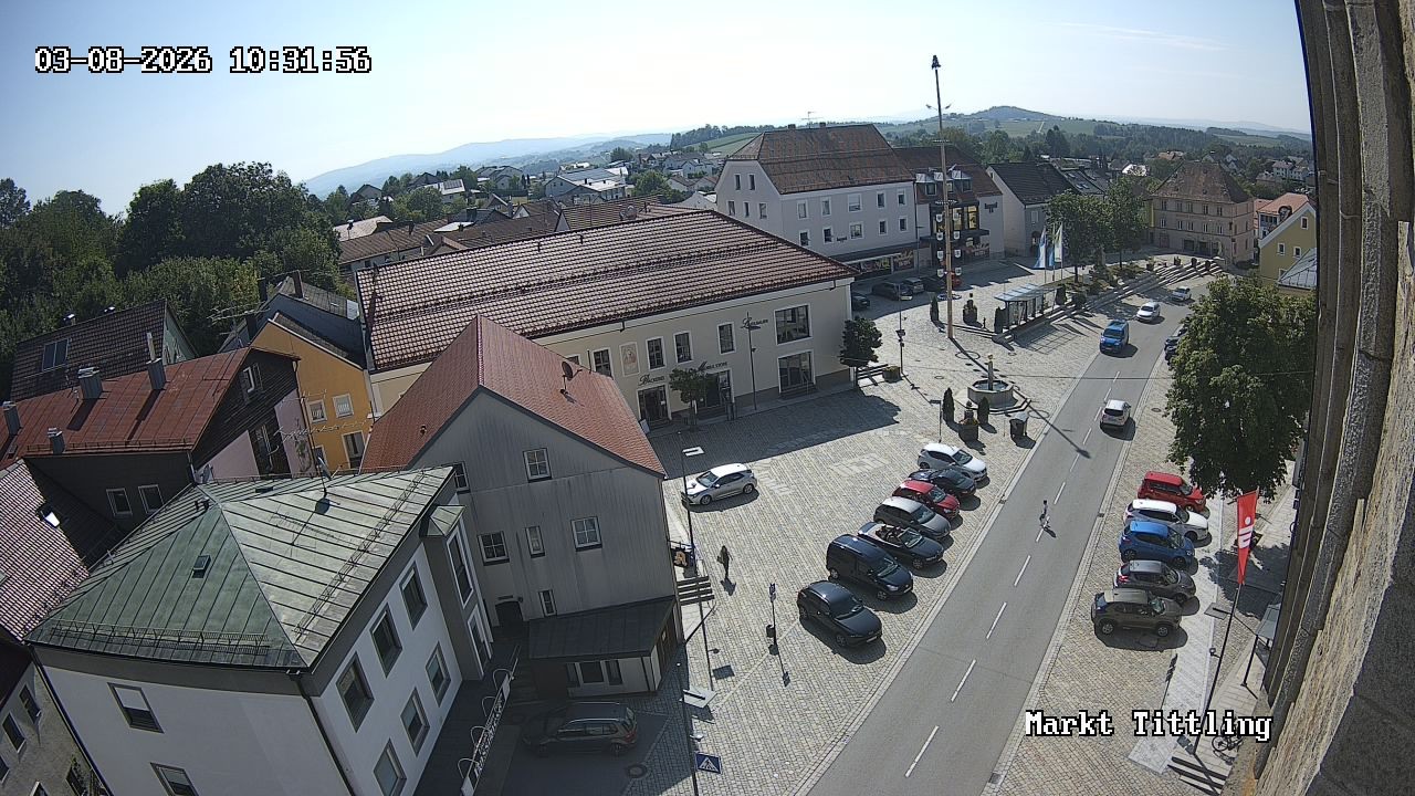 Archiv Foto Webcam Marktplatz in Tittling