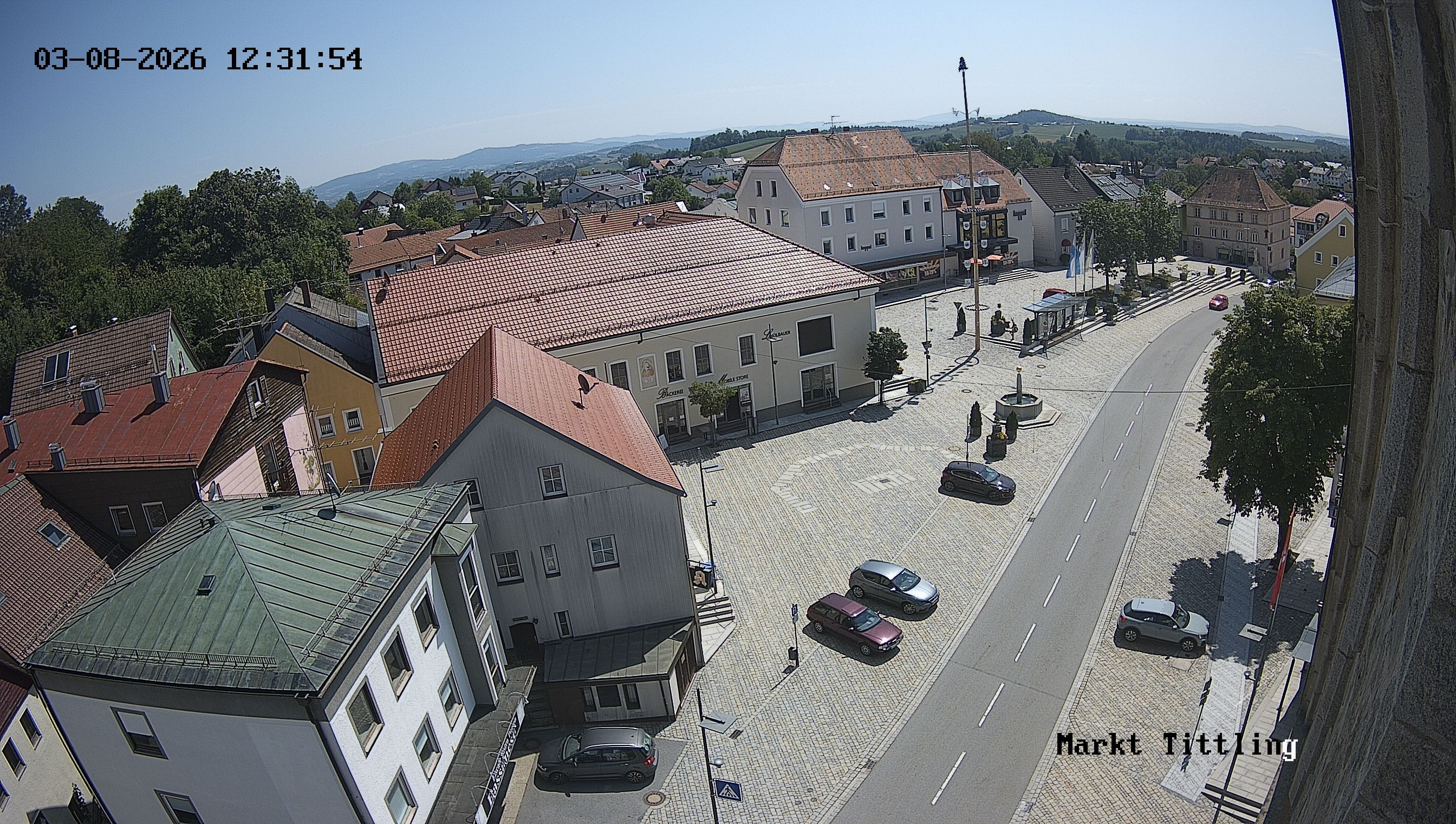 Archiv Foto Webcam Marktplatz in Tittling