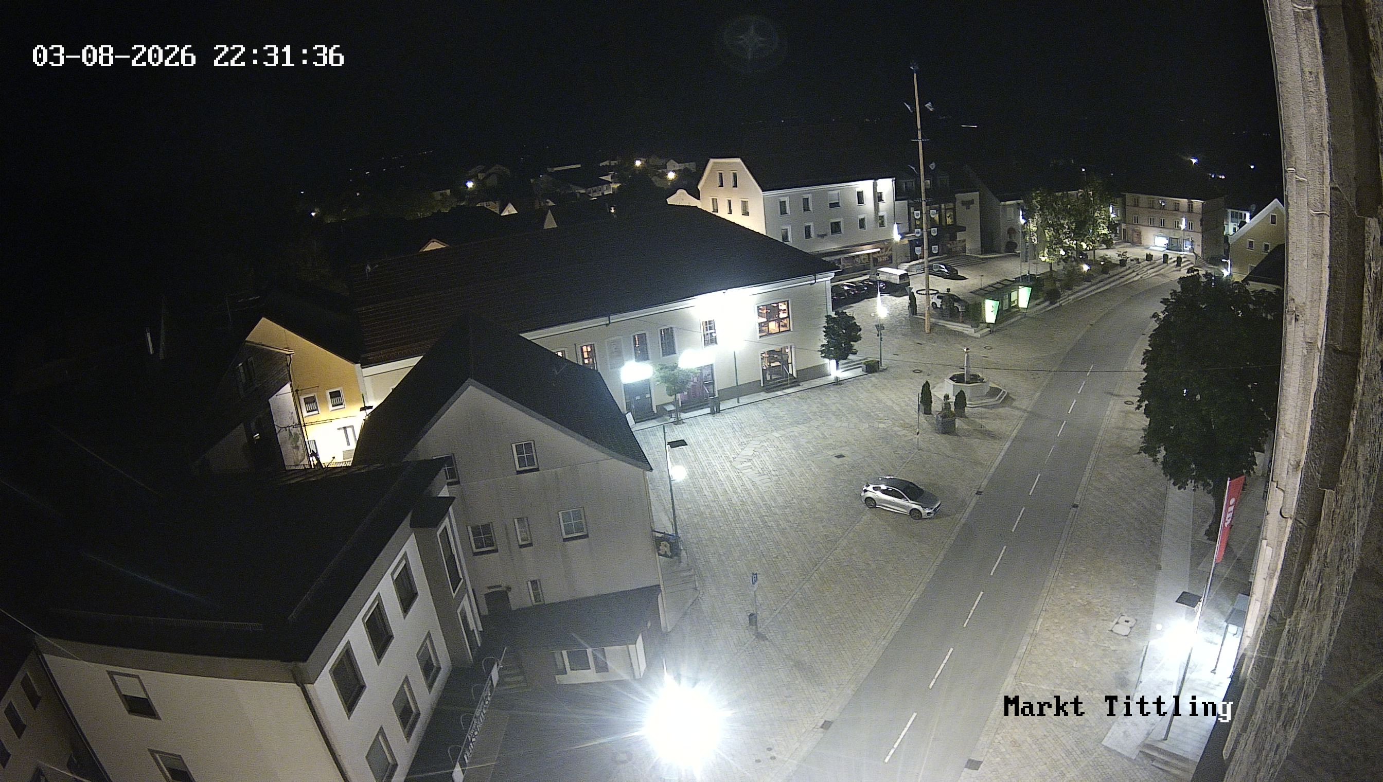Archiv Foto Webcam Marktplatz in Tittling