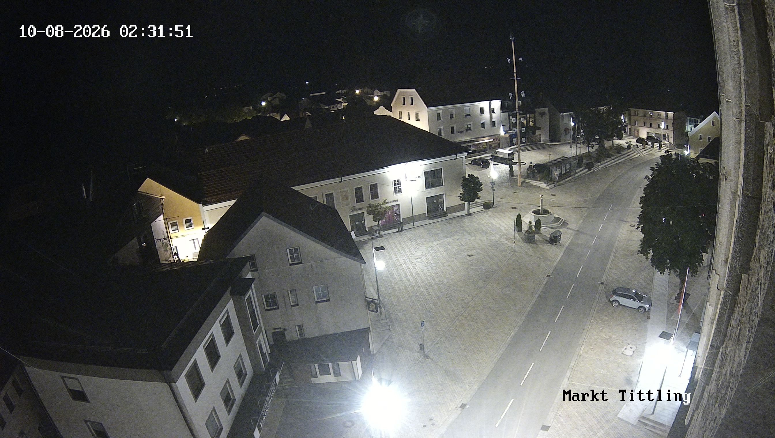 Archiv Foto Webcam Marktplatz in Tittling