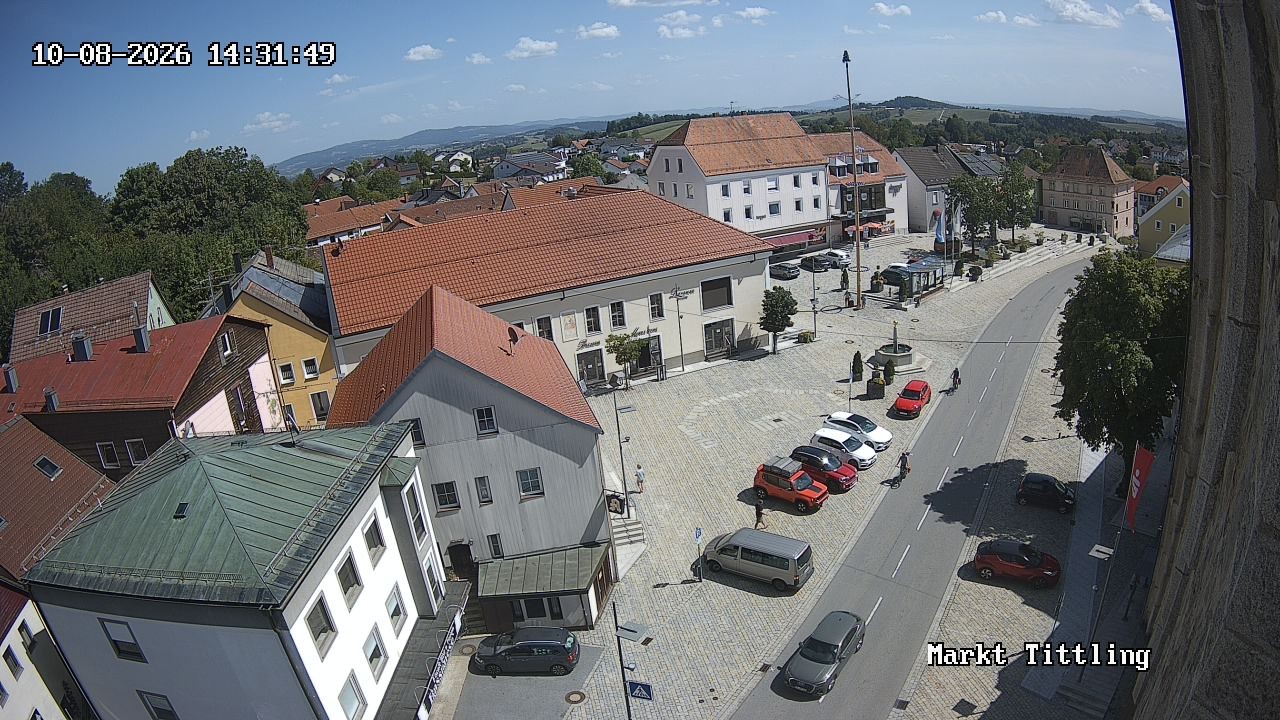 Archiv Foto Webcam Marktplatz in Tittling